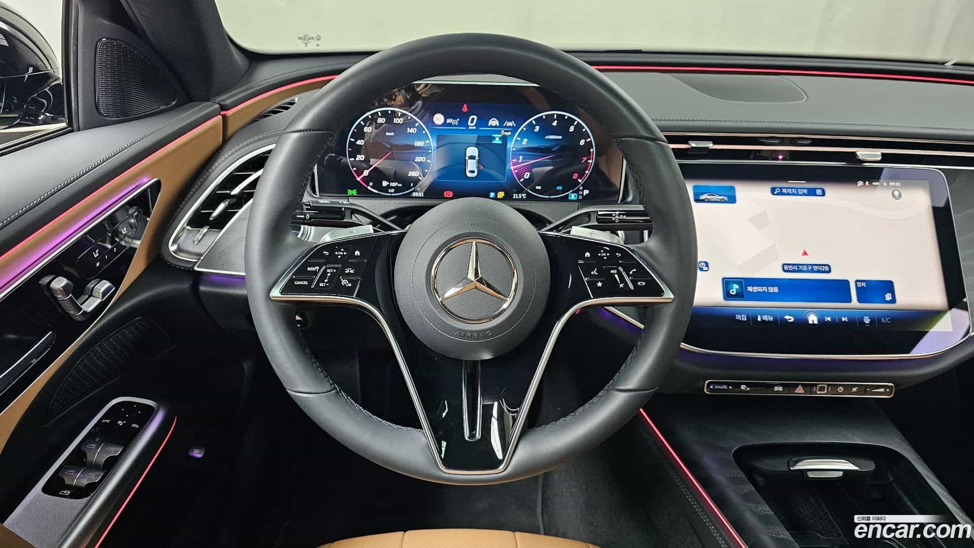 E-Class Mercedes-Benz 2025.9-OPTION-017