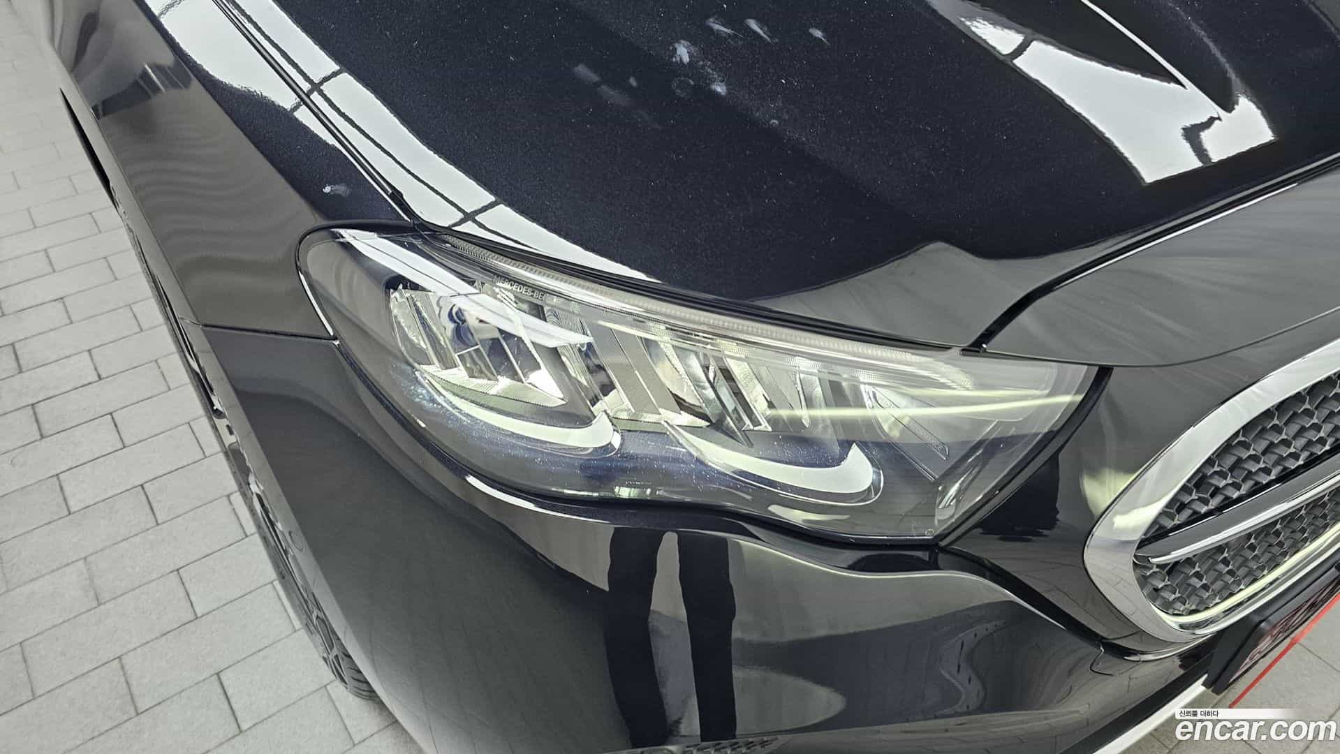 E-Class Mercedes-Benz 2025.9-OUTER-032