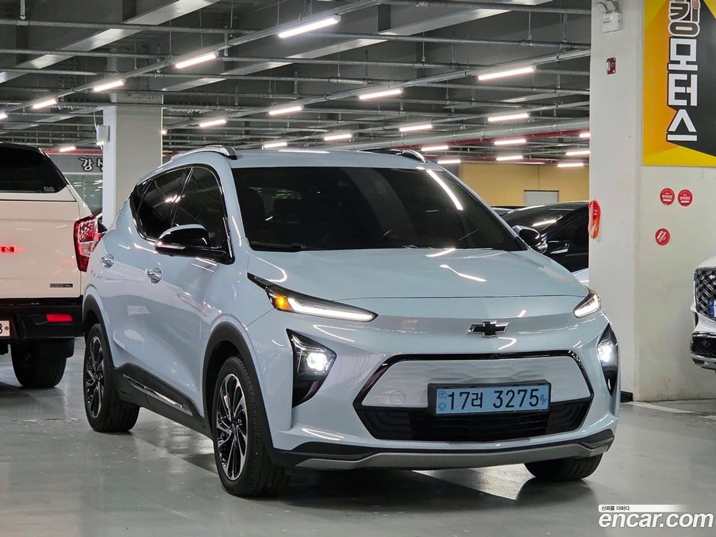 Main__Slider__Photo:볼트 EUV Chevrolet 2022.7-0