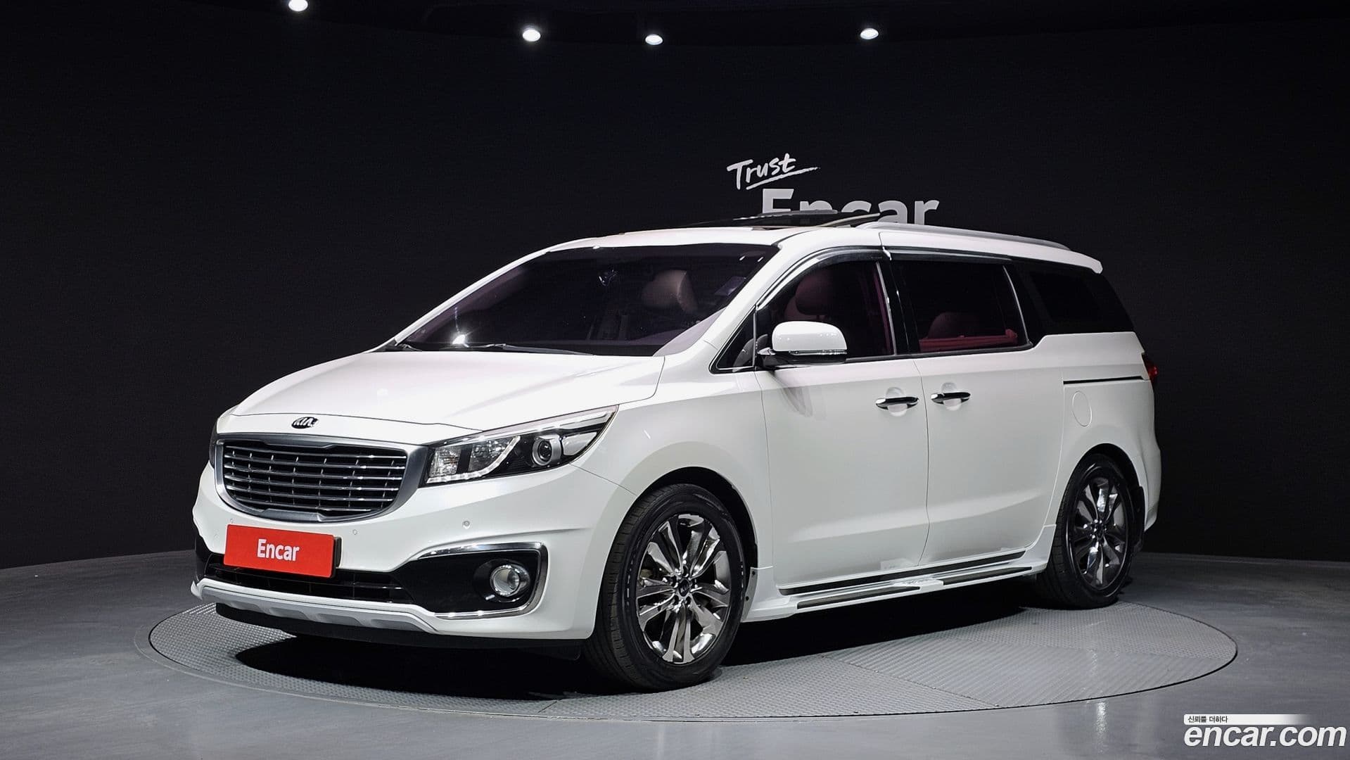 Main__Slider__Photo:Canival Kia 2014.9-0