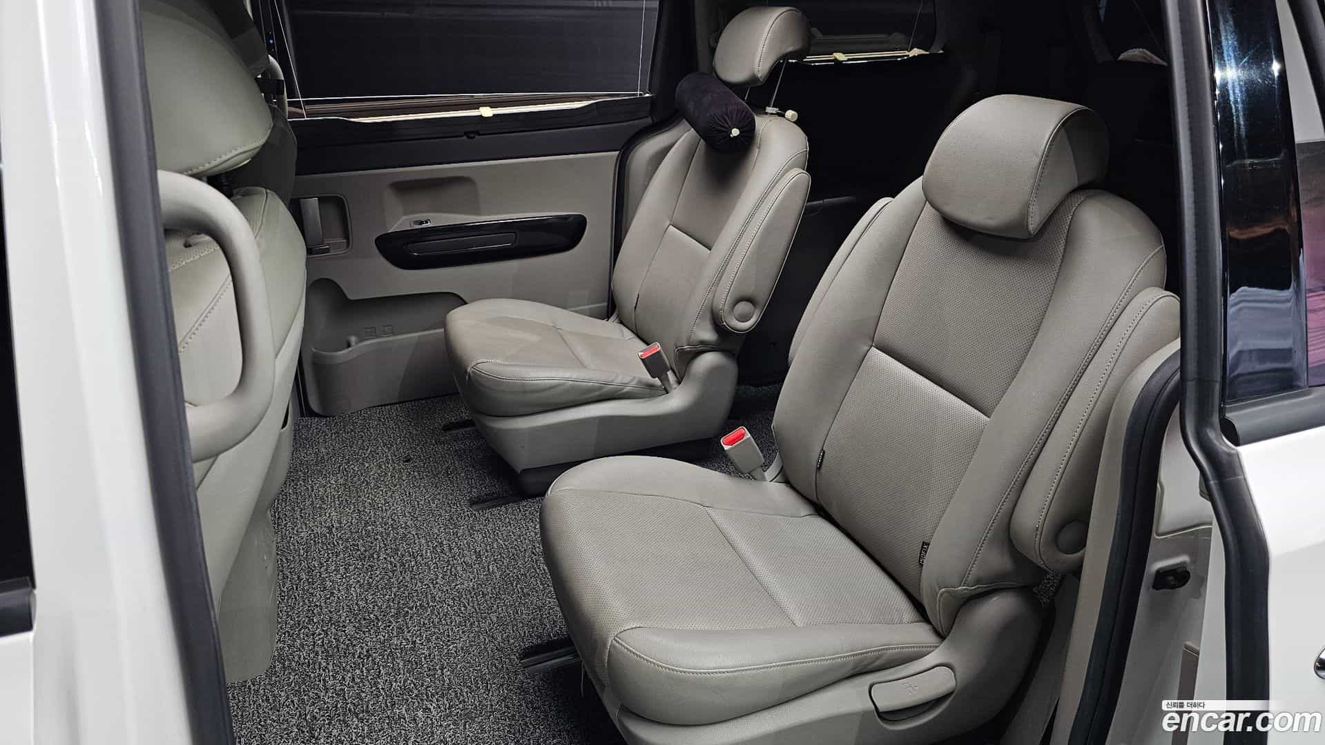 Canival Kia 2014.9-OPTION-015