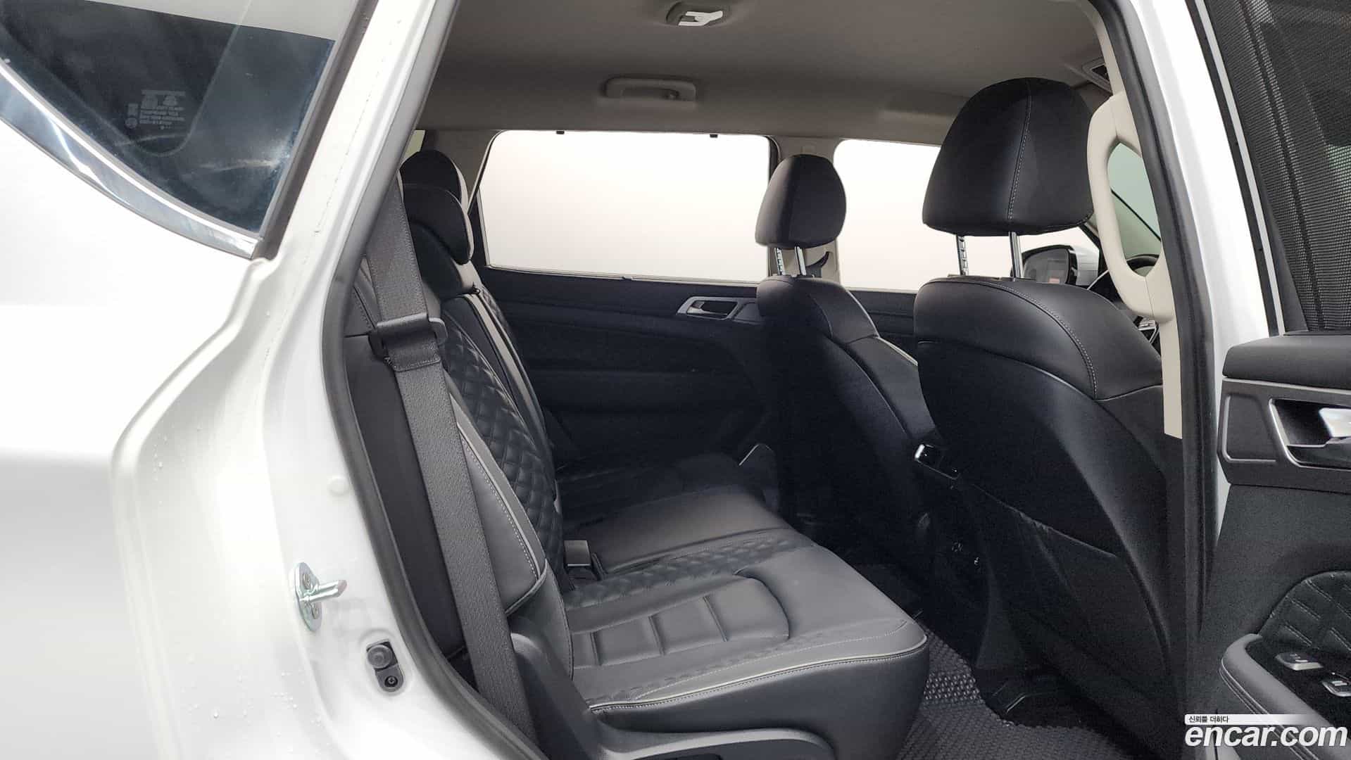 Rexton KG Mobility 2020.10-OPTION-016