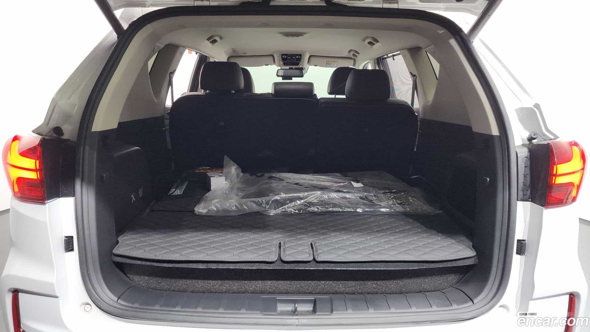 Rexton KG Mobility 2020.10-OPTION-040