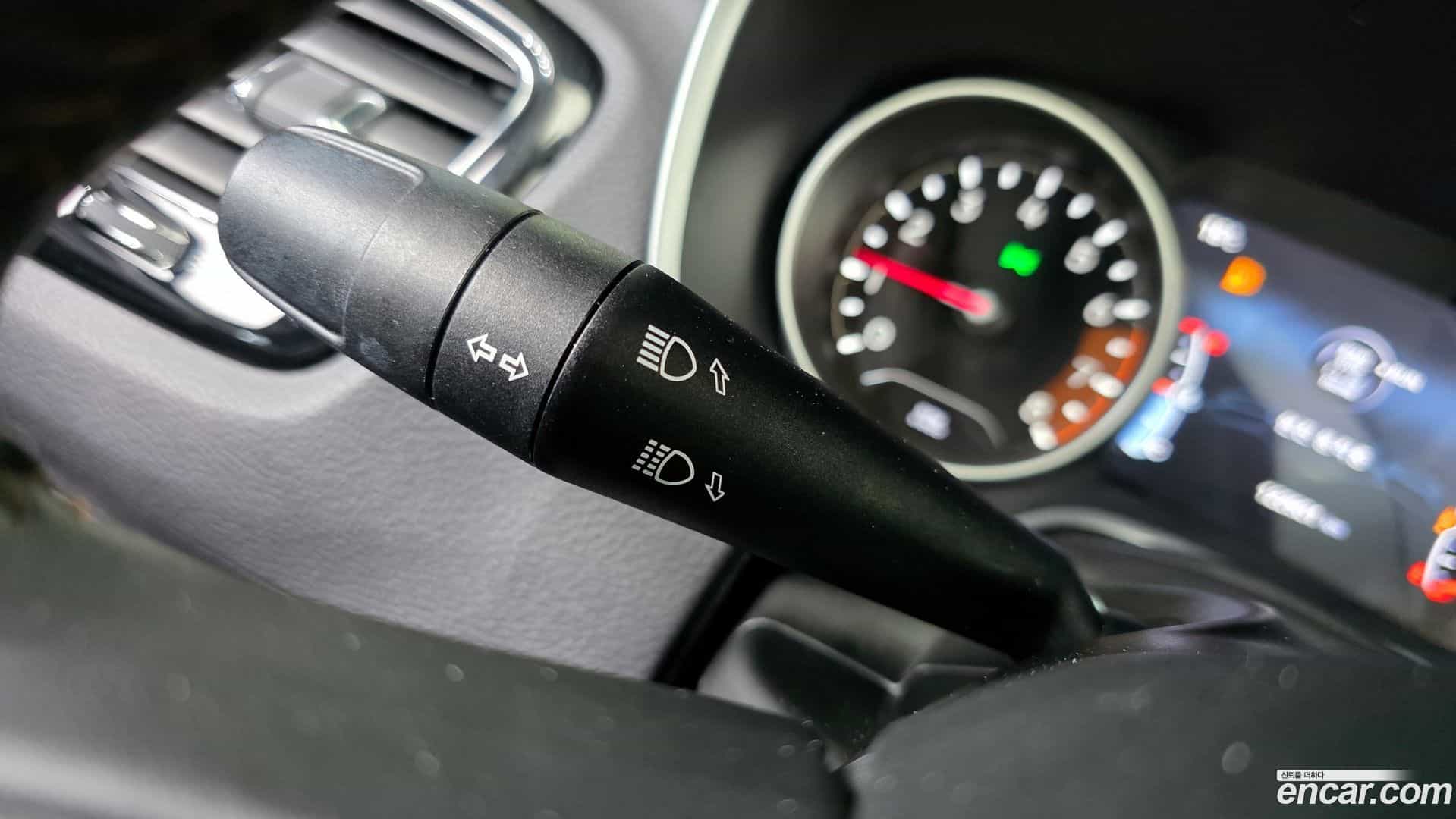 Compass Jeep 2018.6-OPTION-041