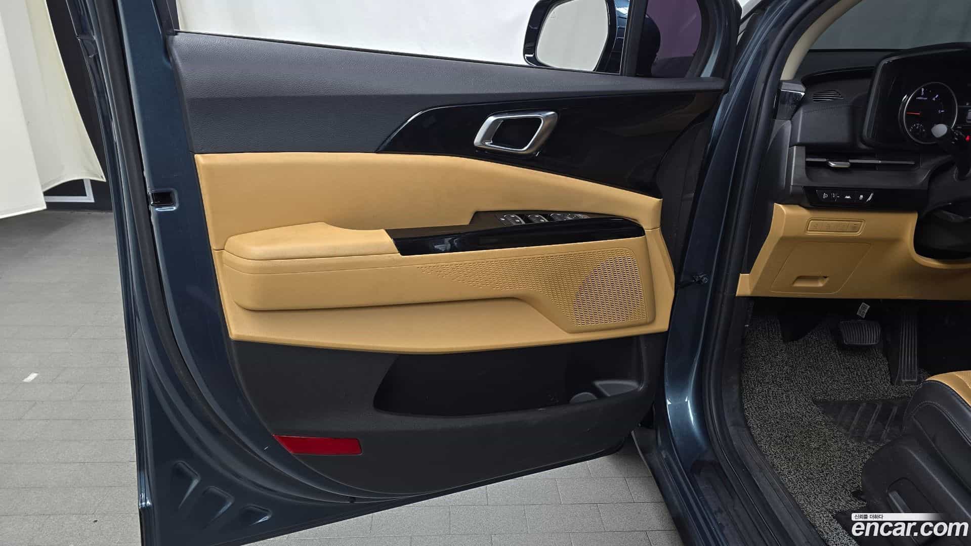 Canival Kia 2021.3-INNER-034