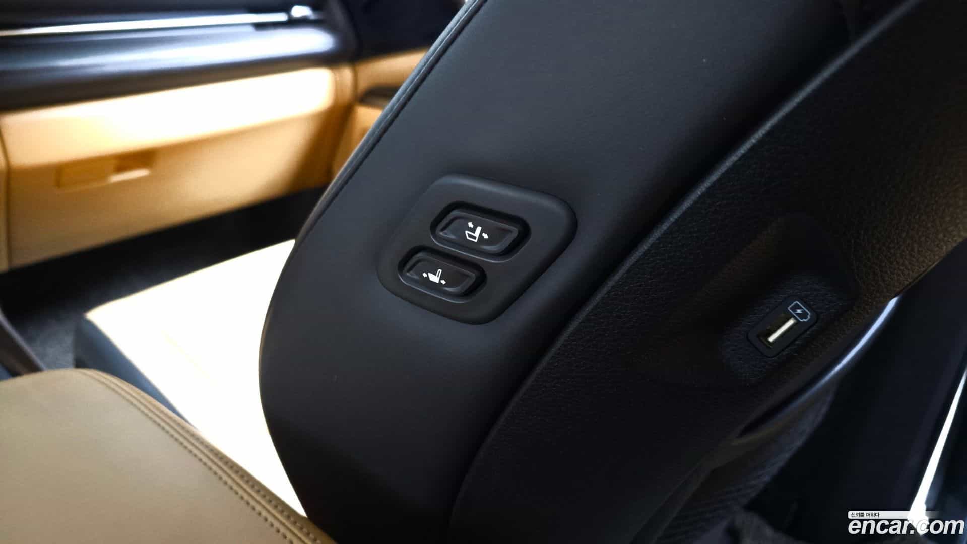 Canival Kia 2021.3-OPTION-042