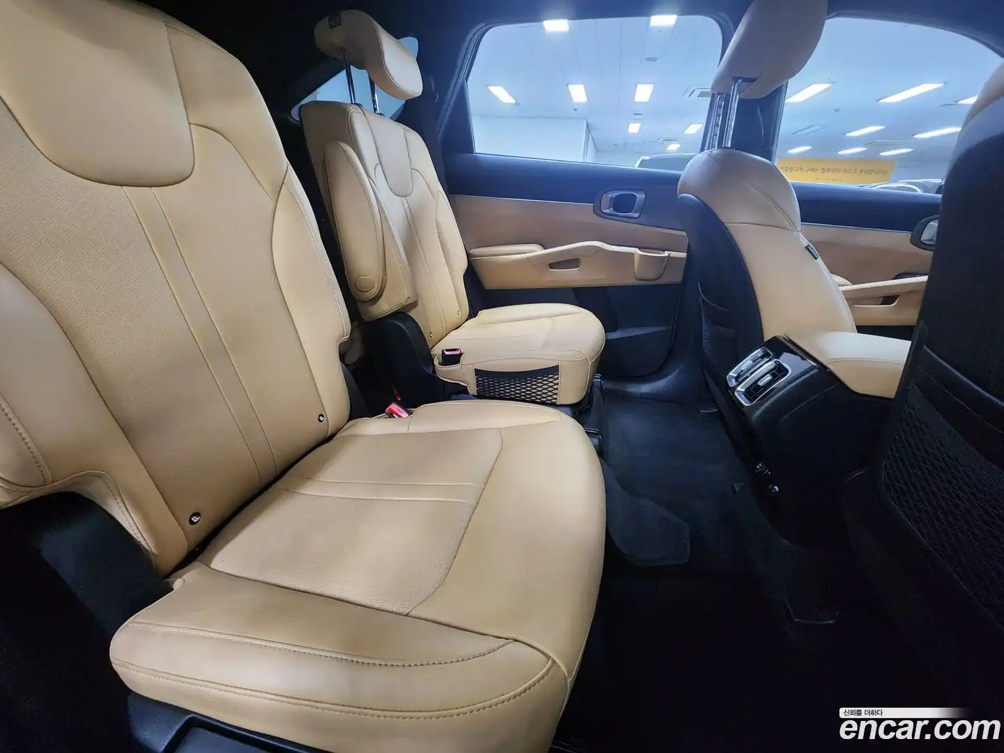 Sorento Kia 2022.3-OPTION-021