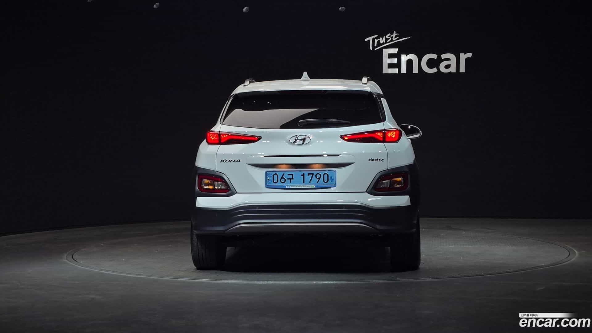 Kona Hyundai 2018.9-OUTER-004