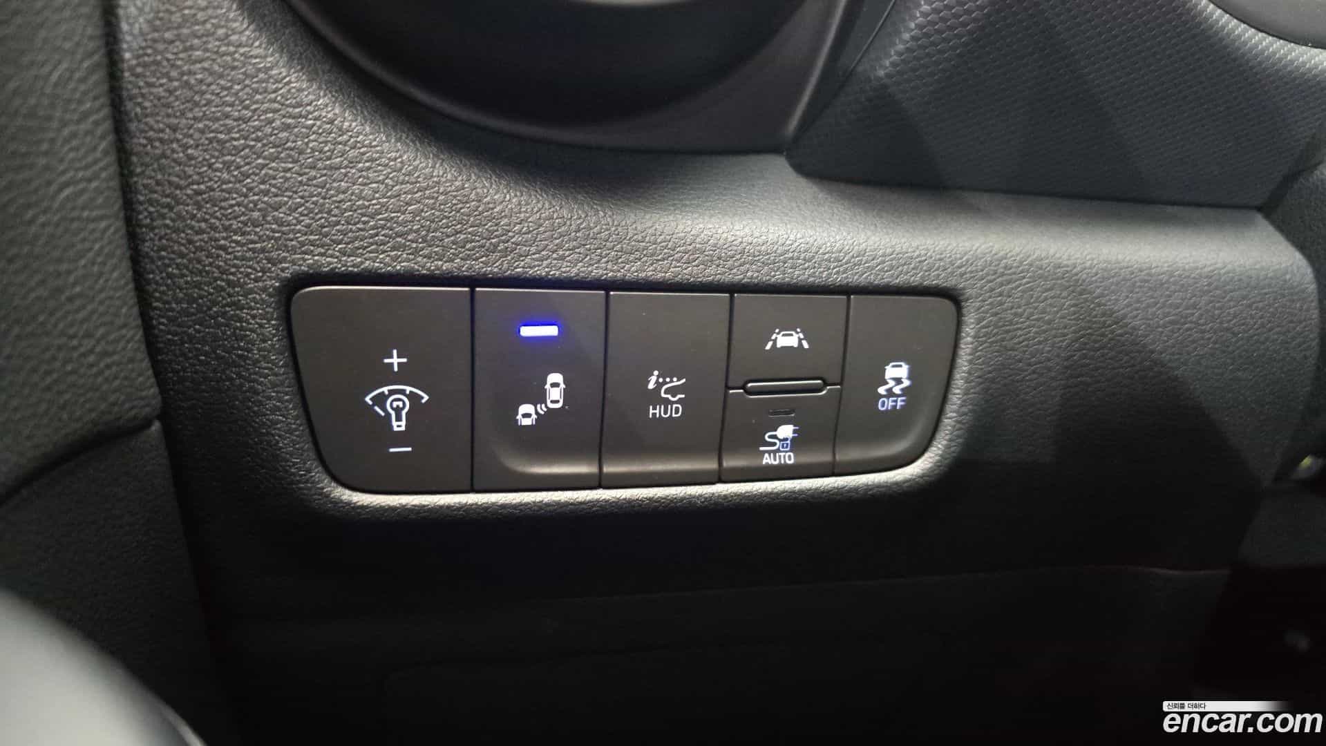 Kona Hyundai 2018.9-OPTION-022