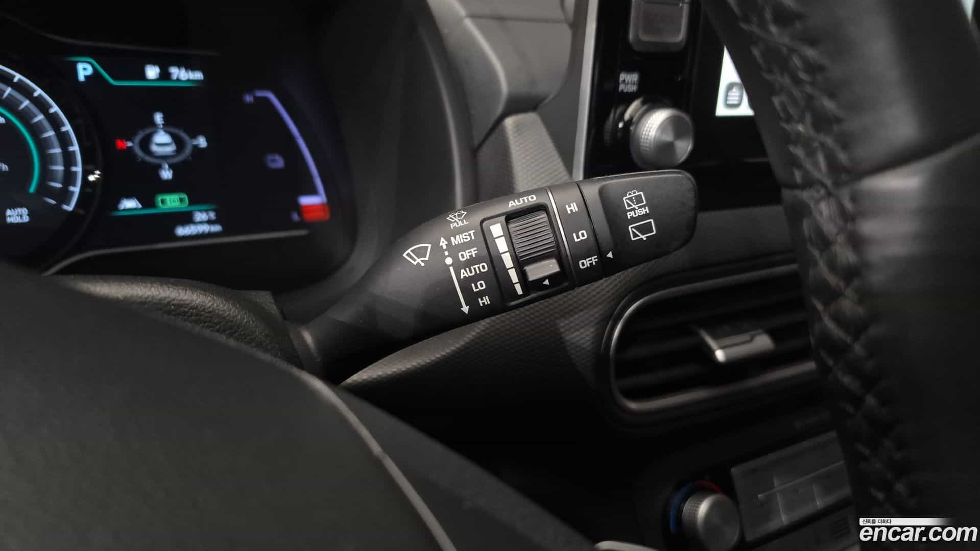 Kona Hyundai 2018.9-OPTION-040