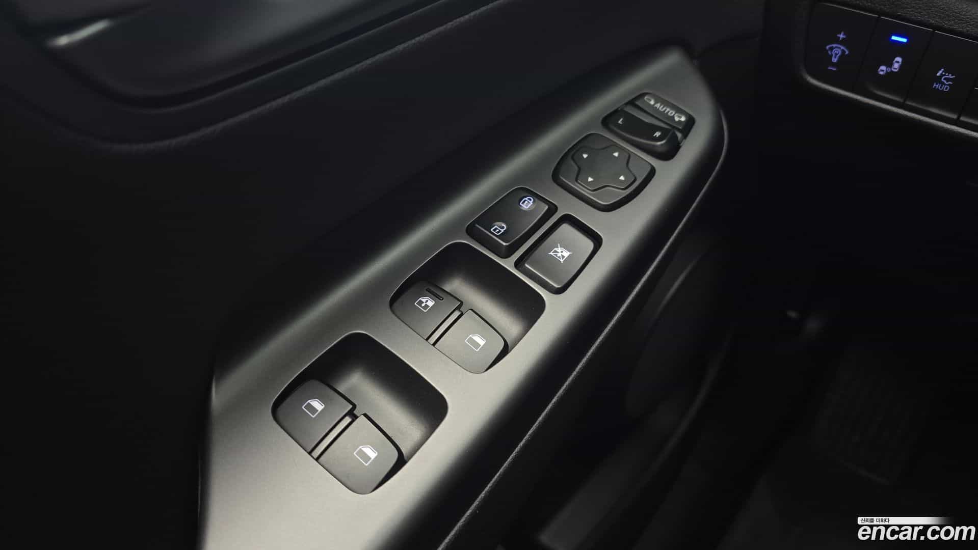 Kona Hyundai 2018.9-OPTION-041