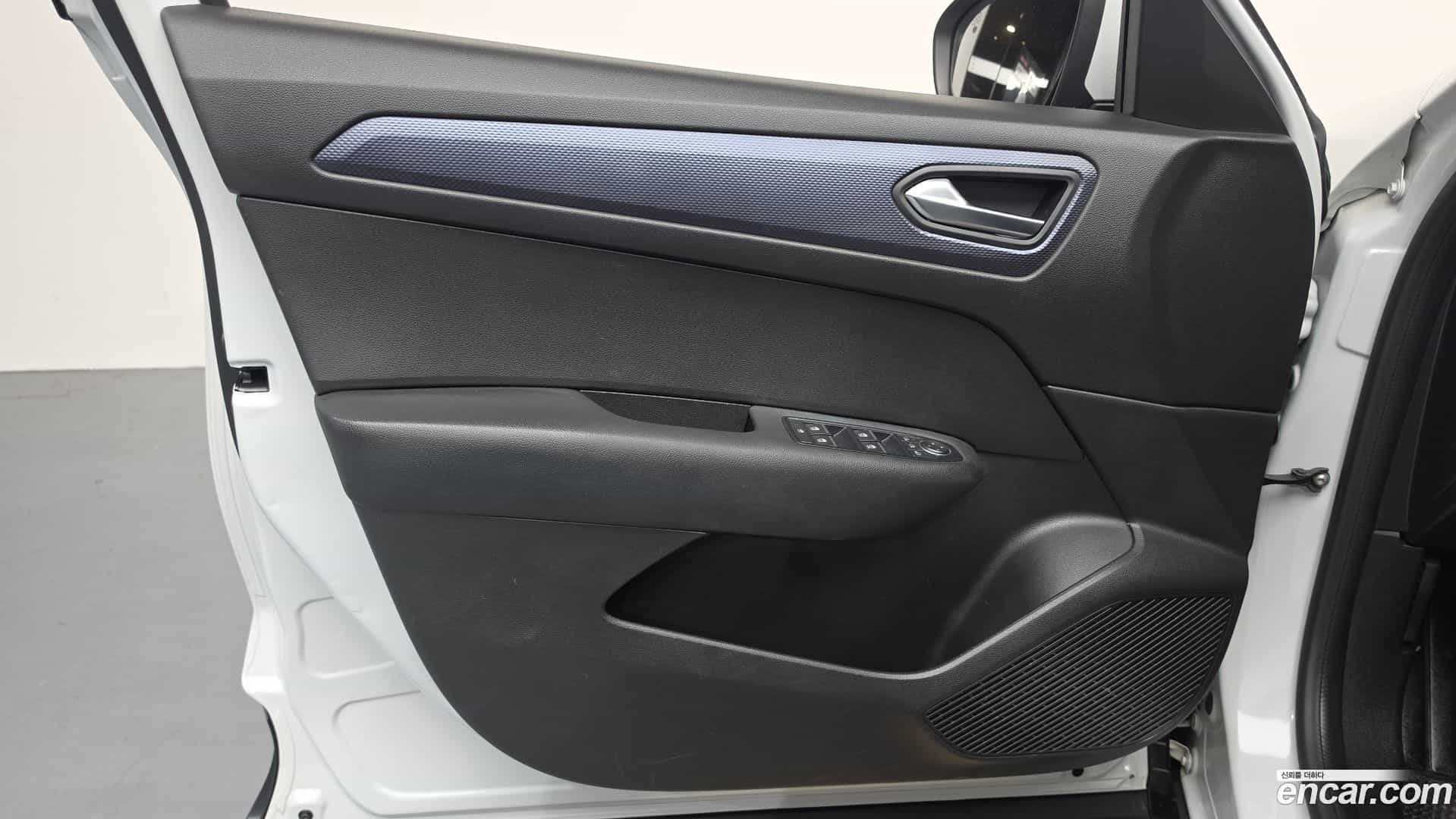 XM3 Renault Korea 2020.4-INNER-034