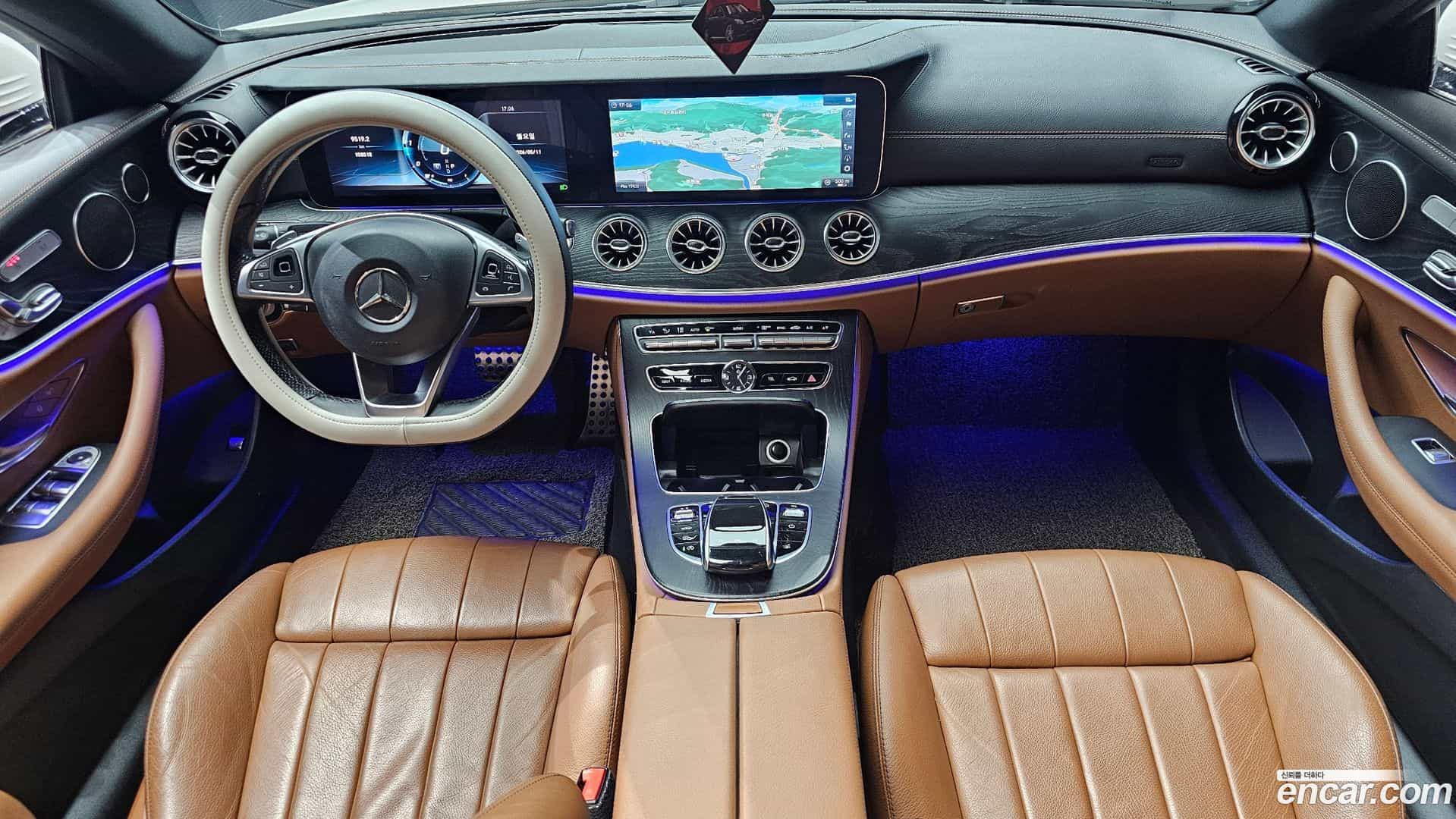 E-Class Mercedes-Benz 2018.6-INNER-007