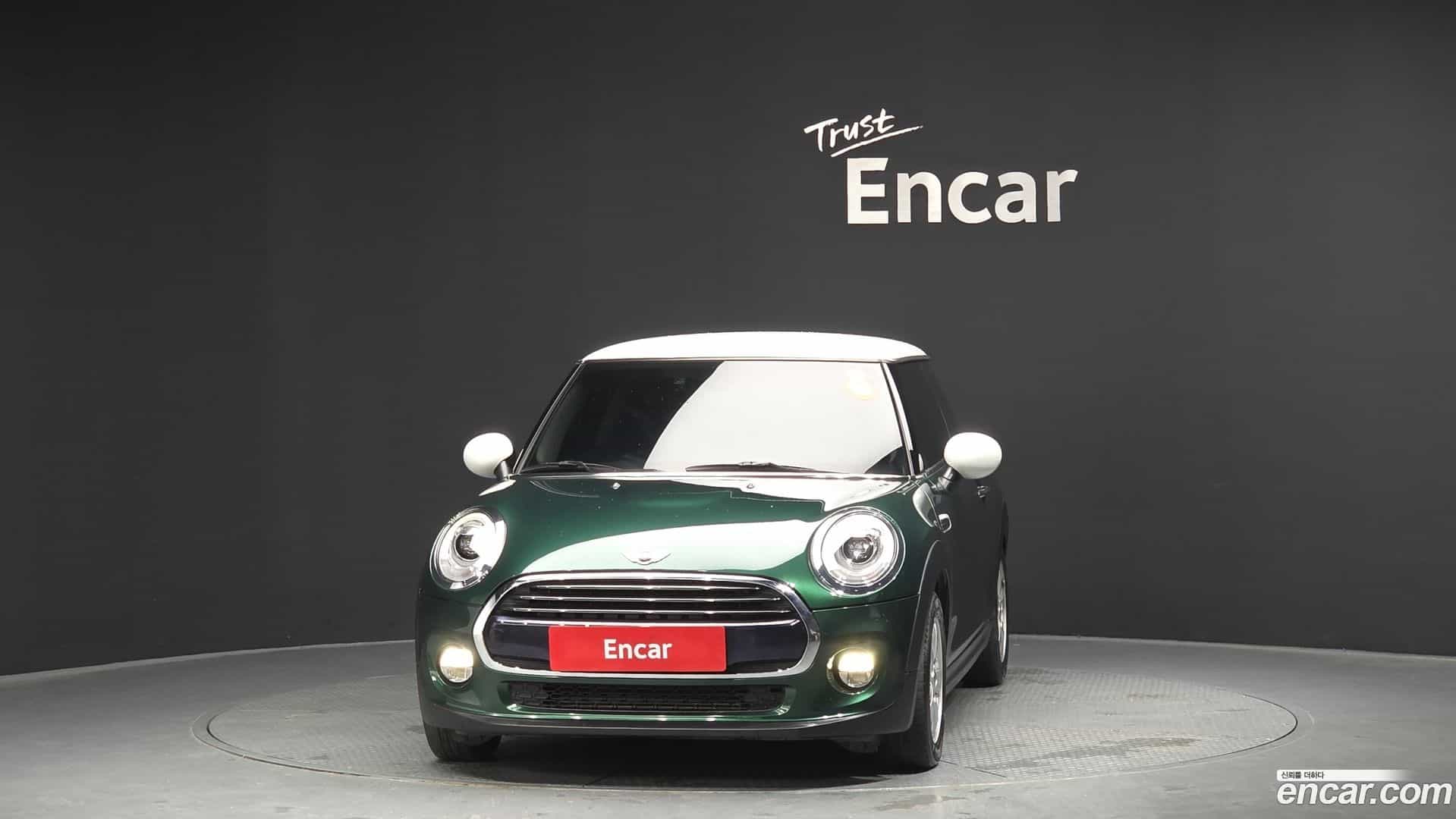 Cooper Mini 2017.5-OUTER-003