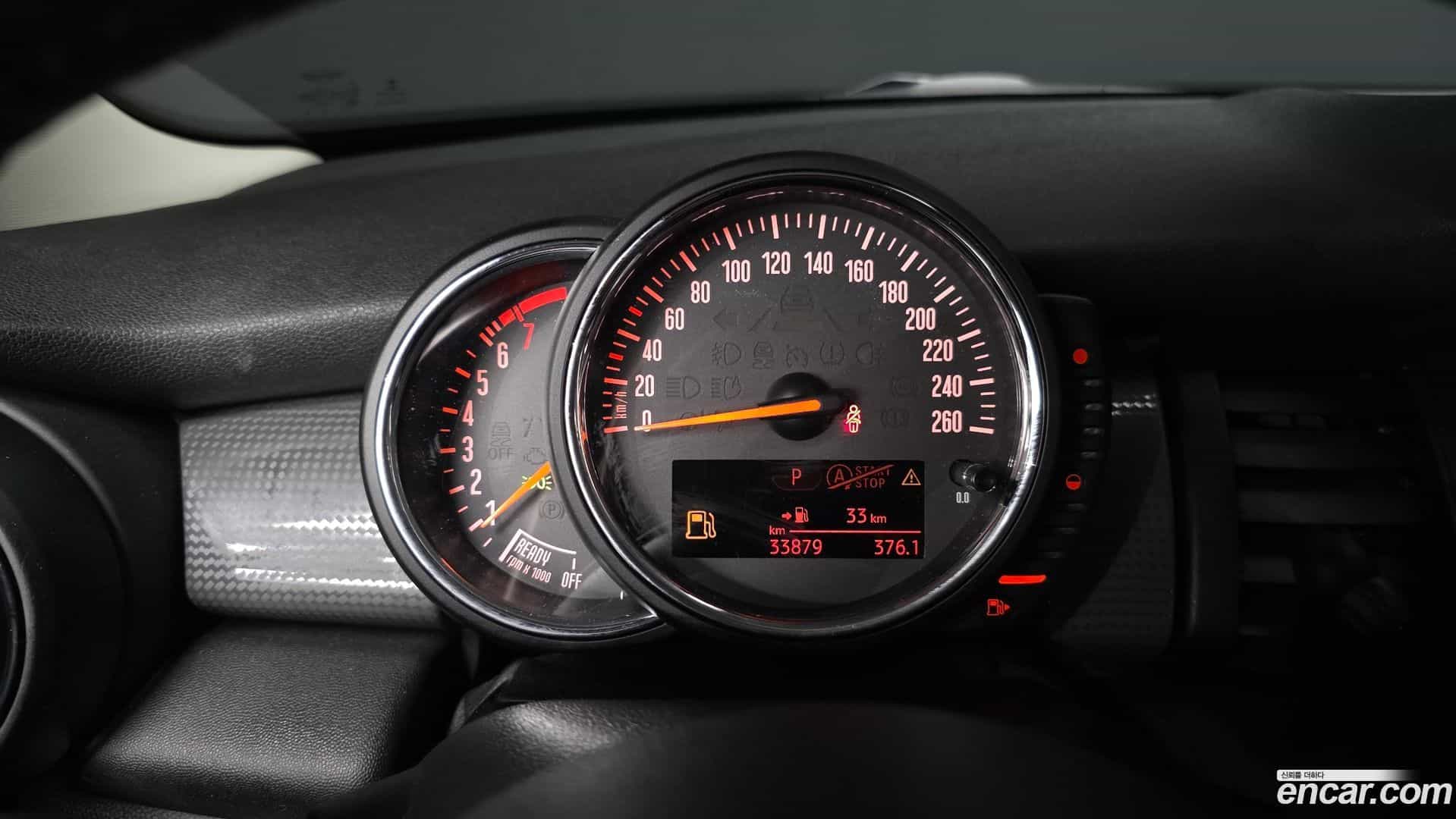 Cooper Mini 2017.5-INNER-008
