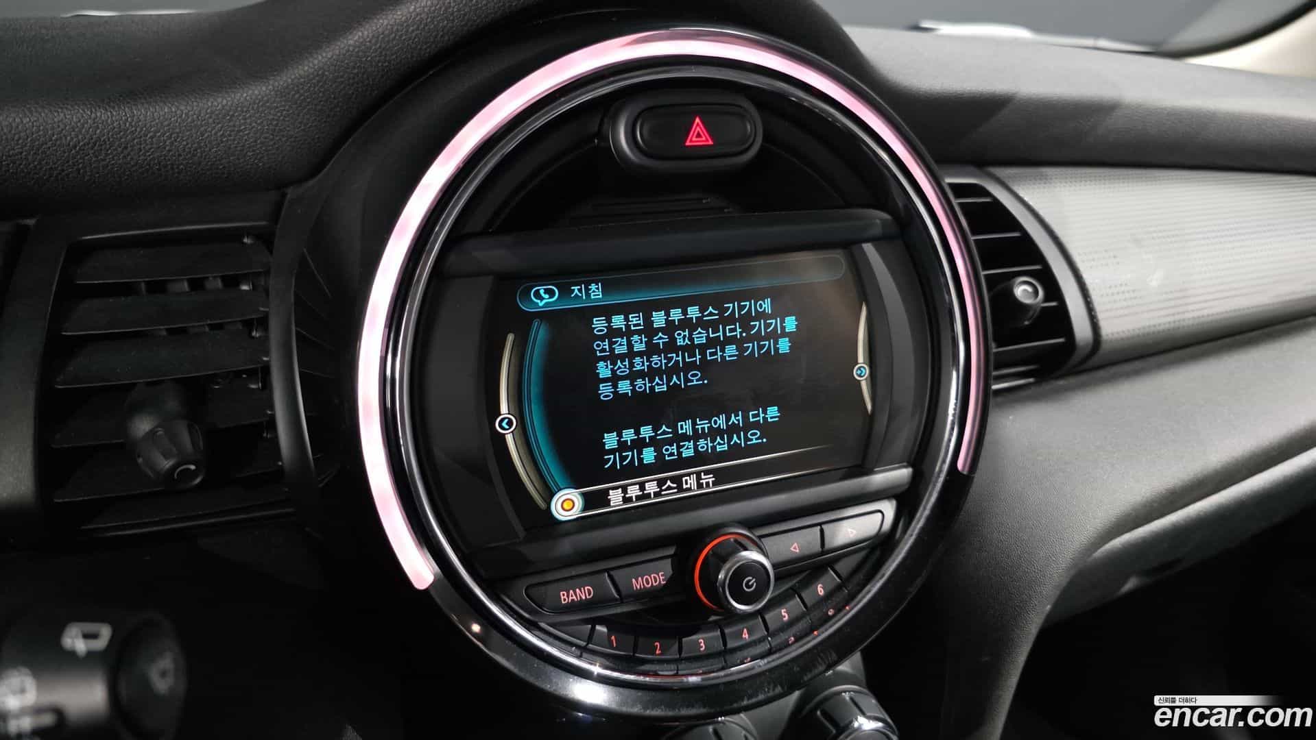 Cooper Mini 2017.5-OPTION-018