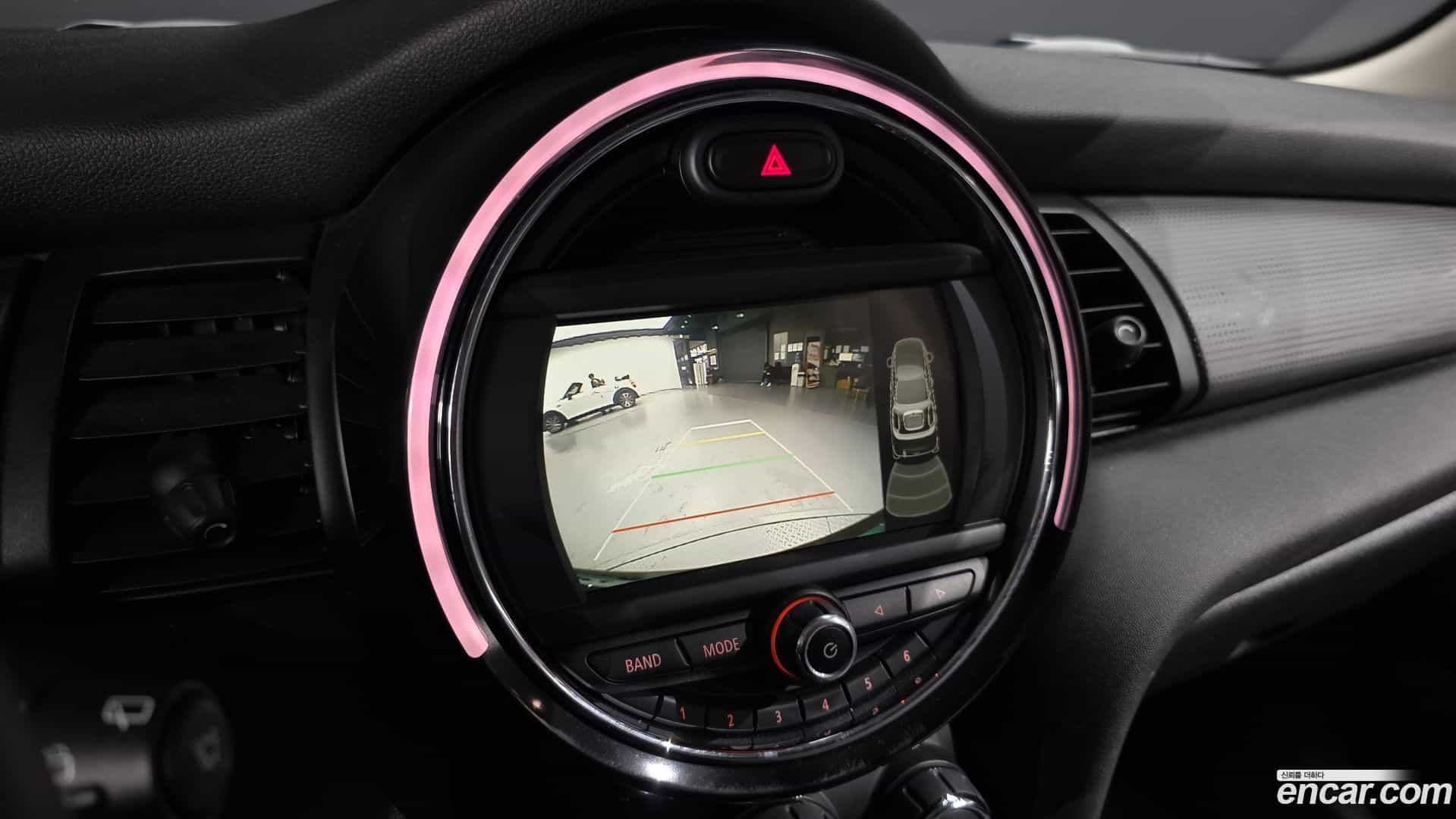Cooper Mini 2017.5-OPTION-019