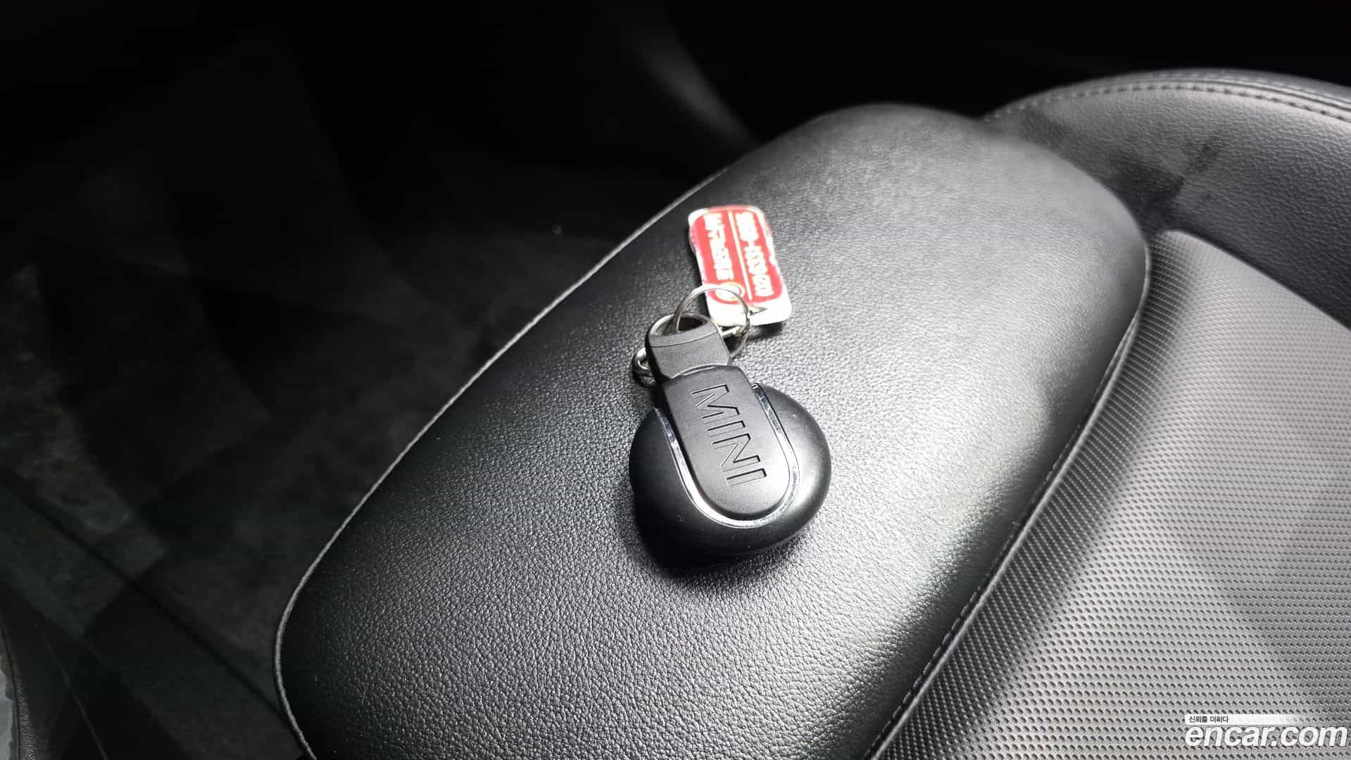 Cooper Mini 2017.5-OPTION-023