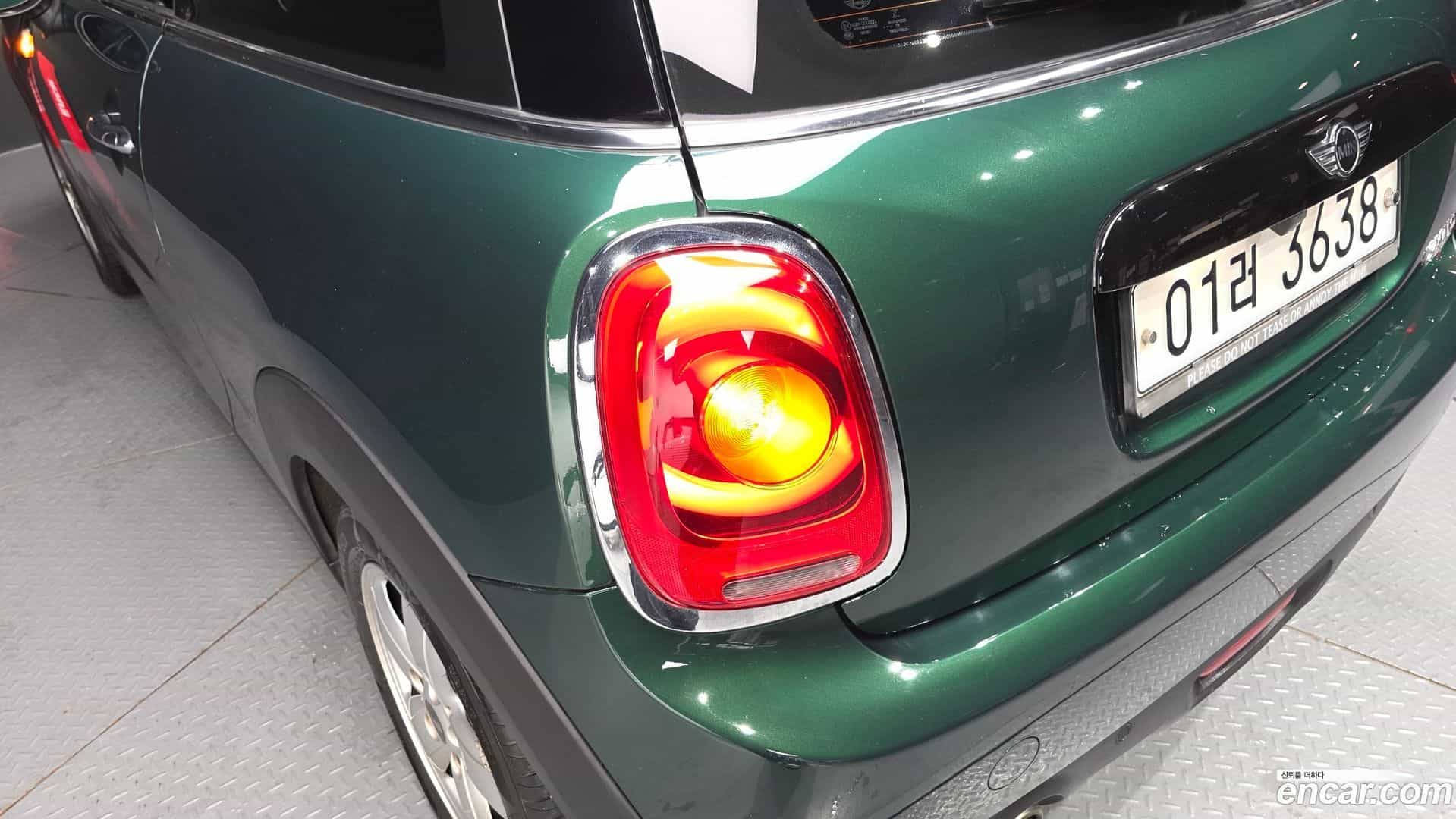 Cooper Mini 2017.5-OUTER-033