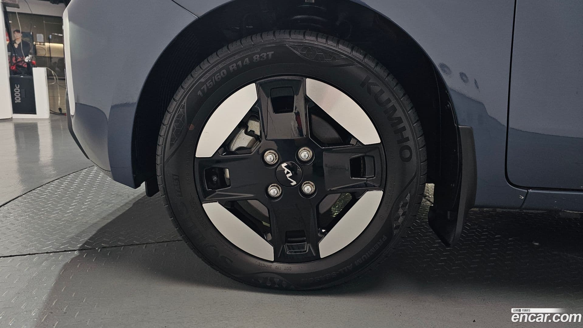 Main__Slider__Photo:RAY Kia 2024.2-4