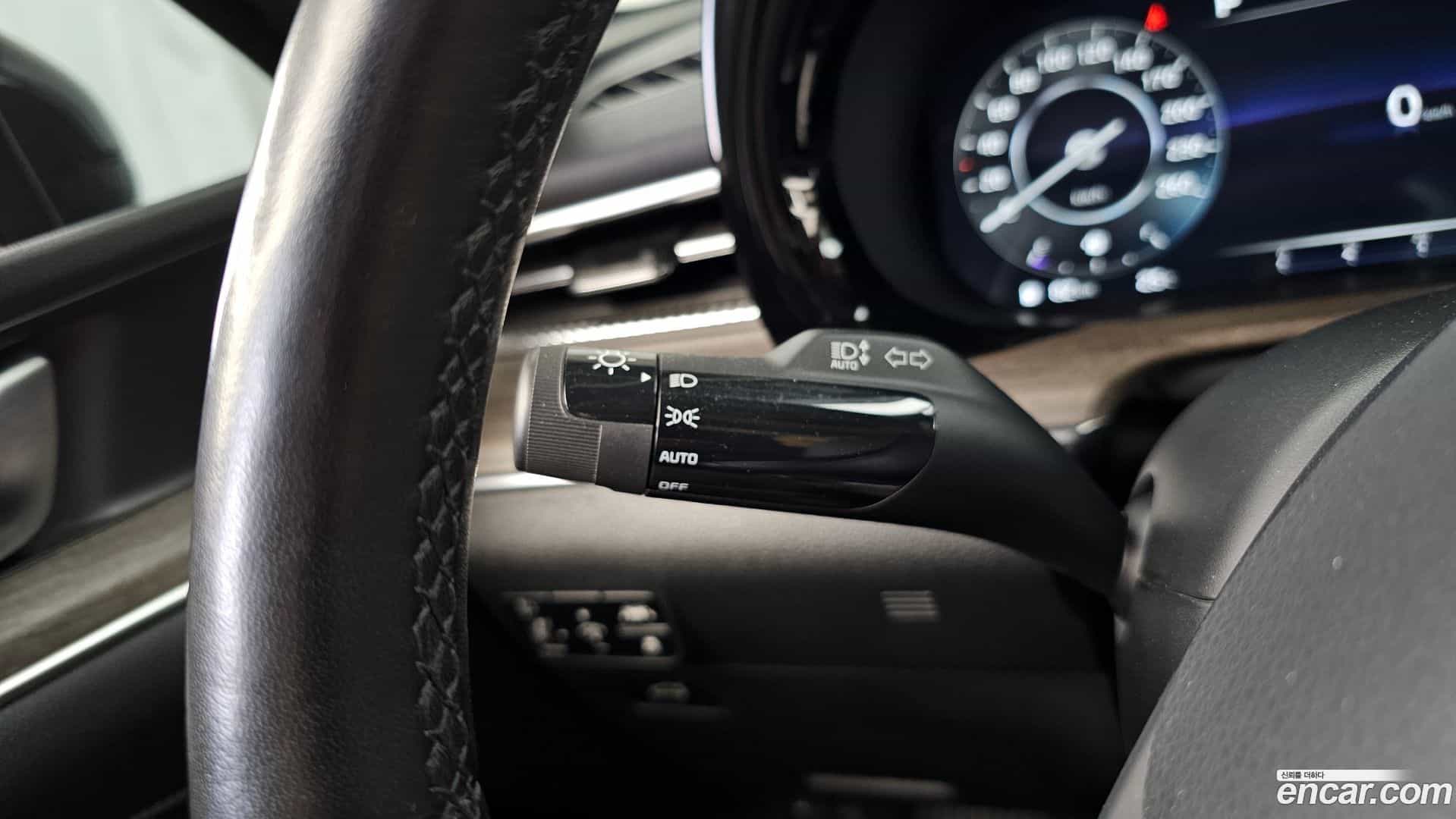 K5 Kia 2022.3-OPTION-041