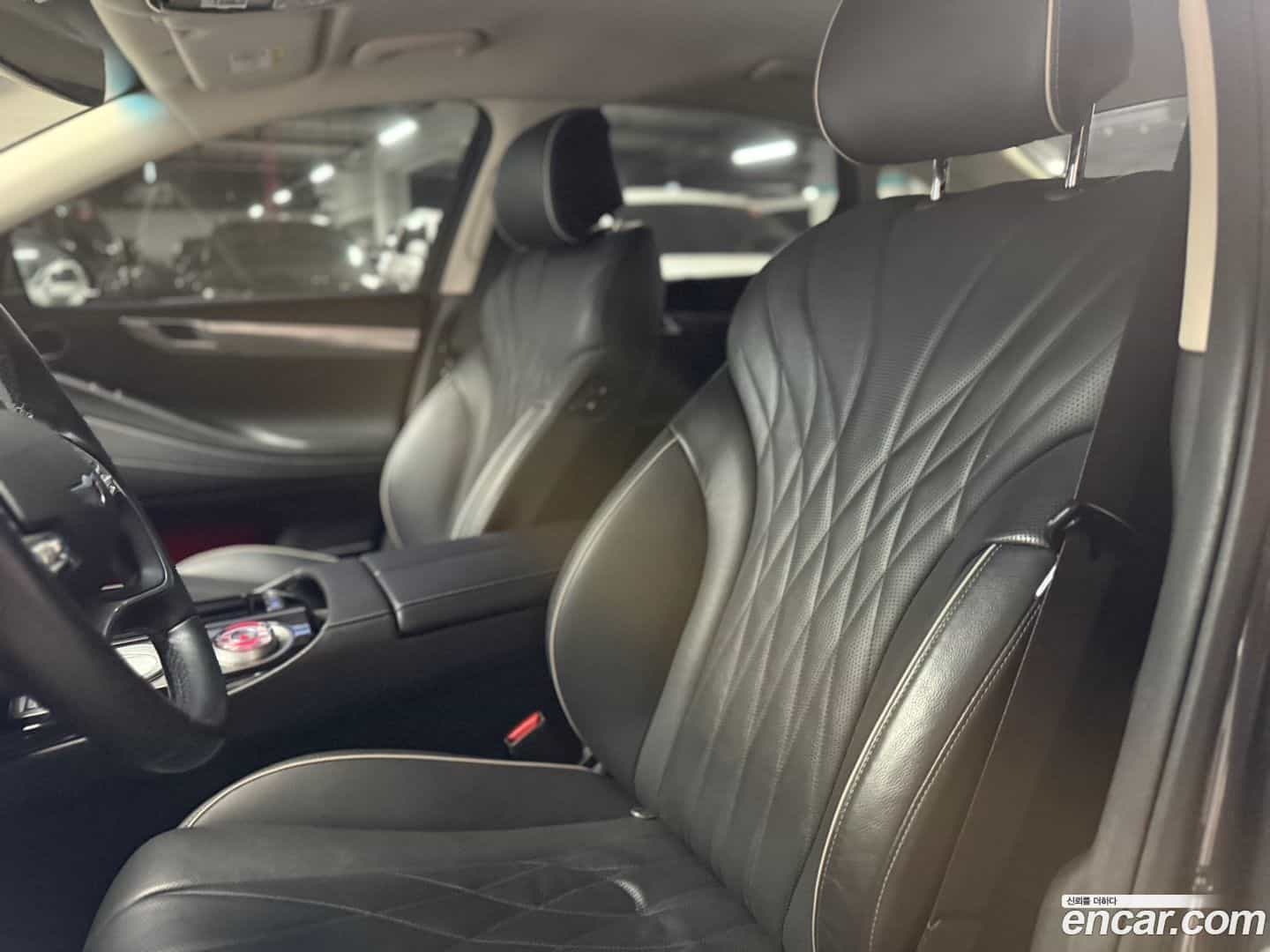 G80 Genesis 2020.4-INNER-008
