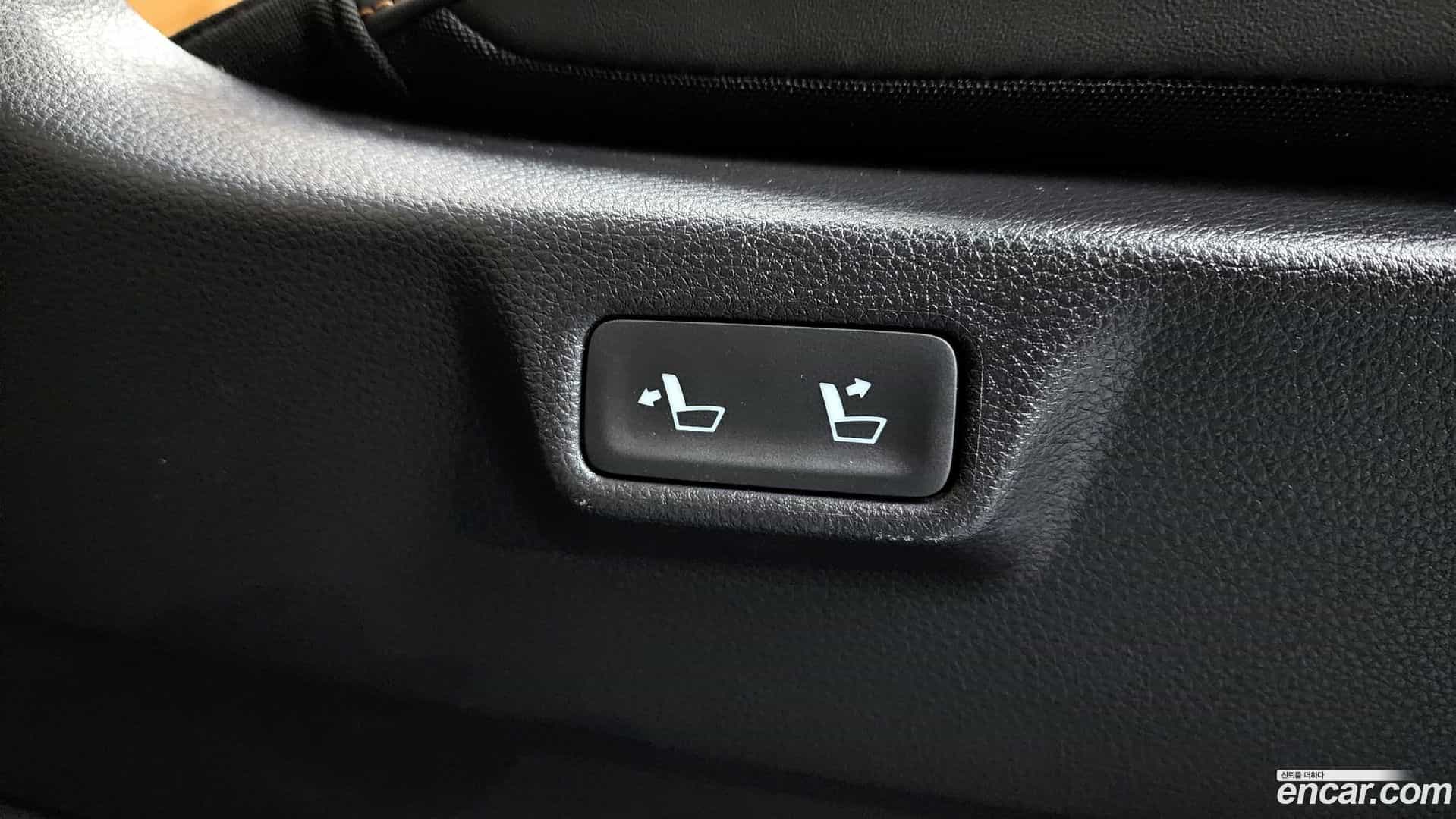 Canival Kia 2023.5-OPTION-022