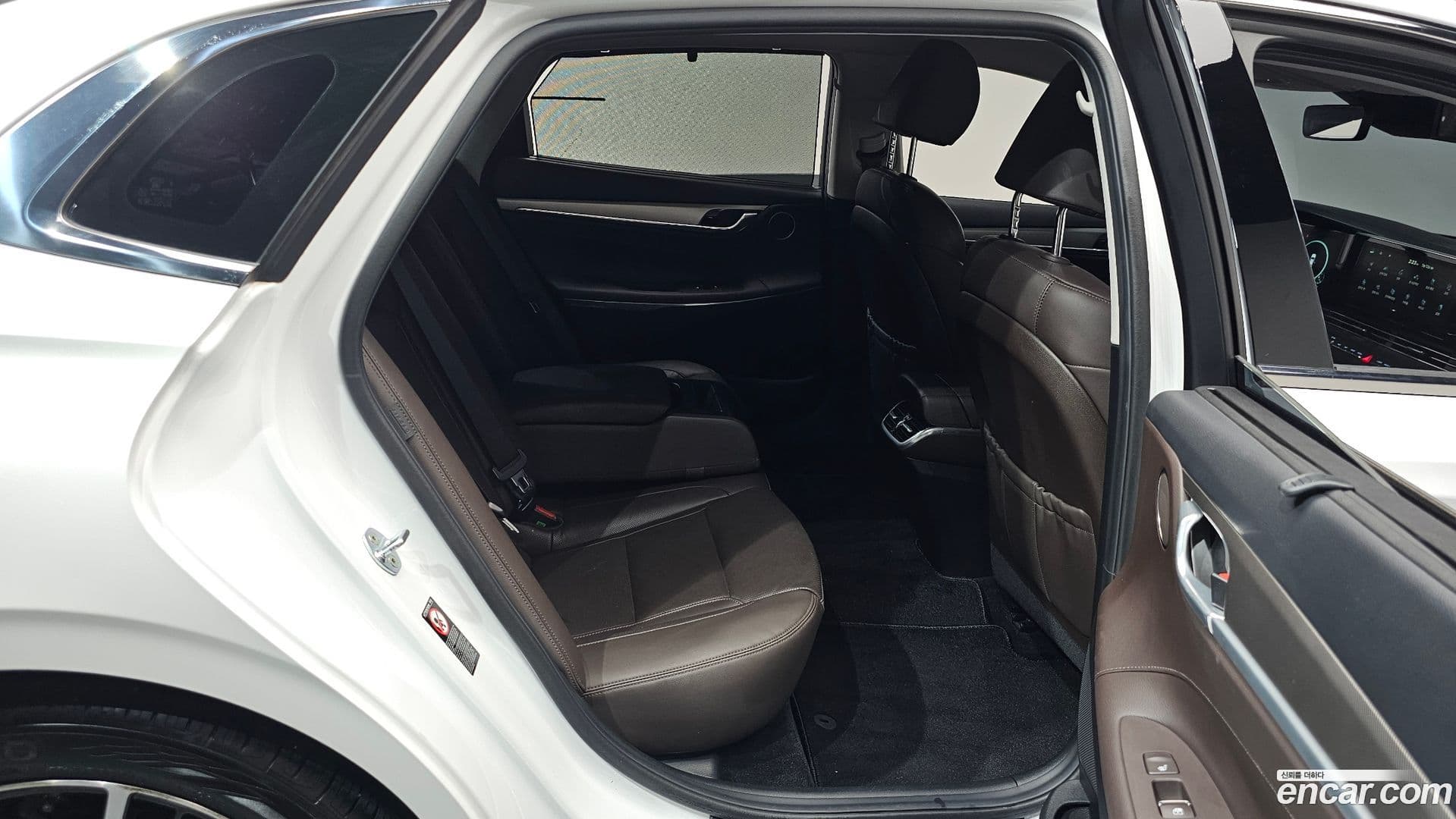 Main__Slider__Photo:Grandeur Hyundai 2020.2-10