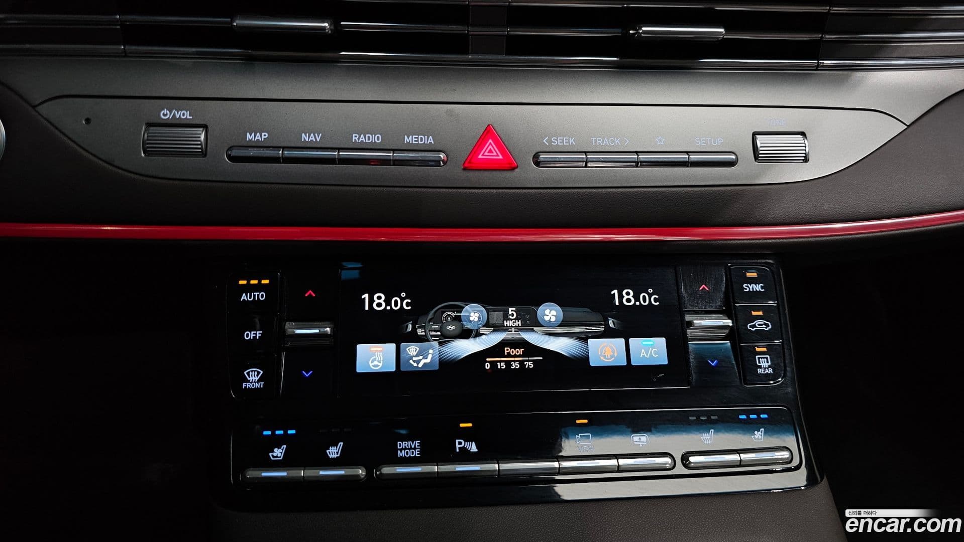 Main__Slider__Photo:Grandeur Hyundai 2020.2-17