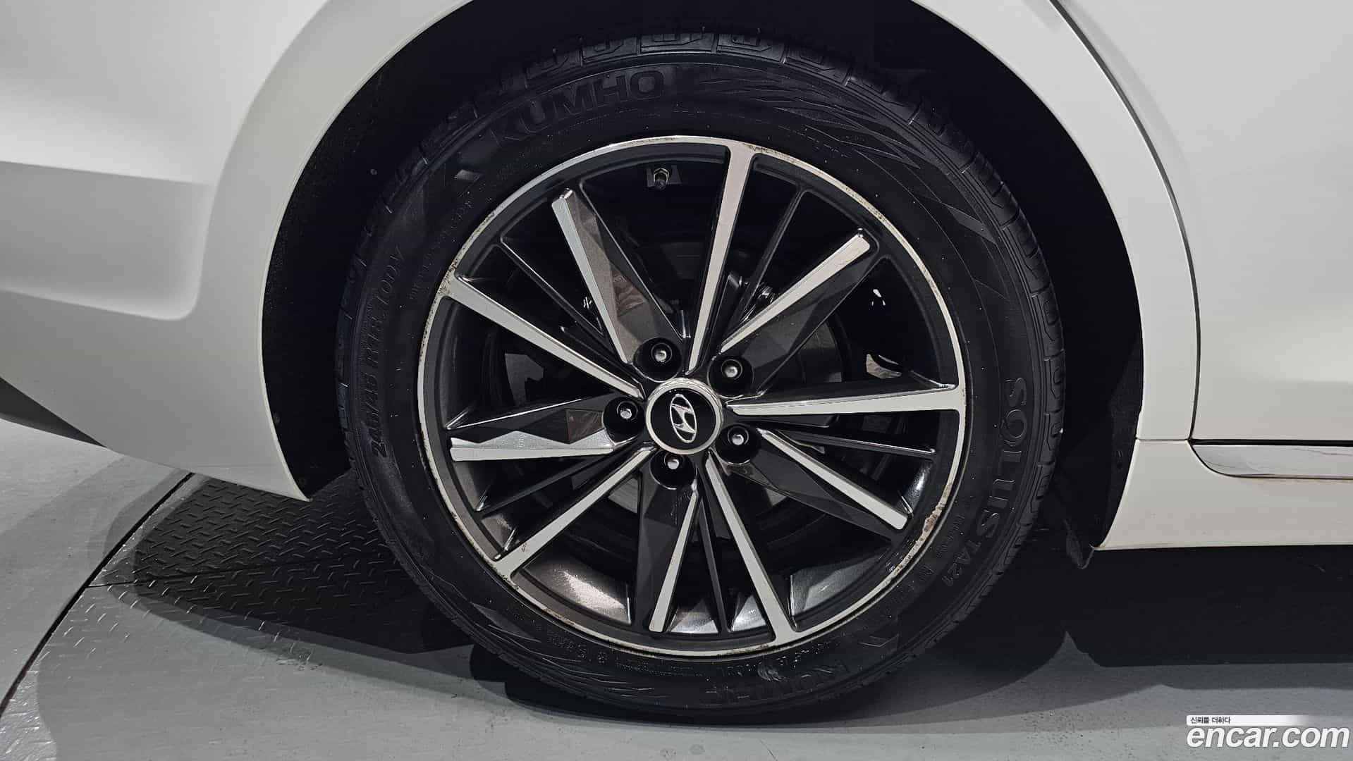 Grandeur Hyundai 2020.2-OUTER-031