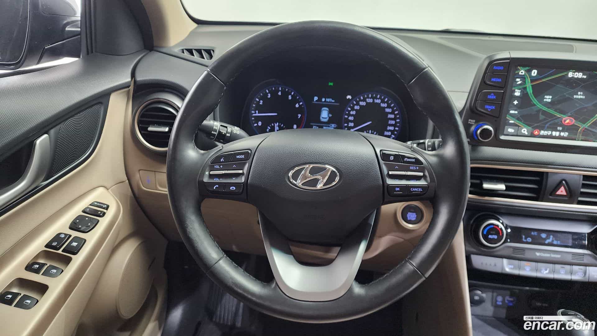 Kona Hyundai 2019.9-OPTION-017