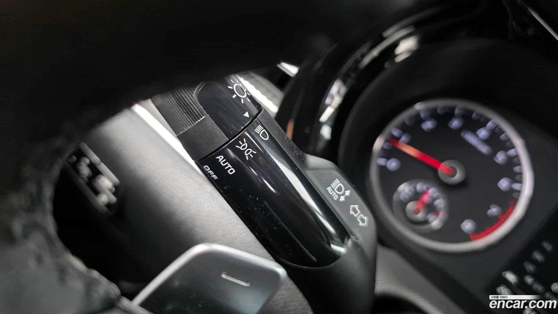 K5 Kia 2022.2-OPTION-040