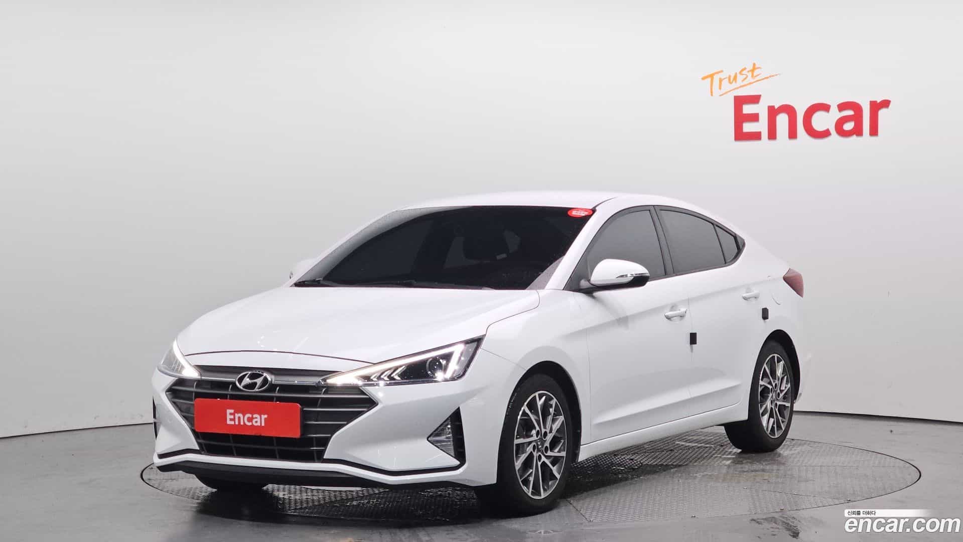 AVANTE Hyundai 2019.3-OUTER-001