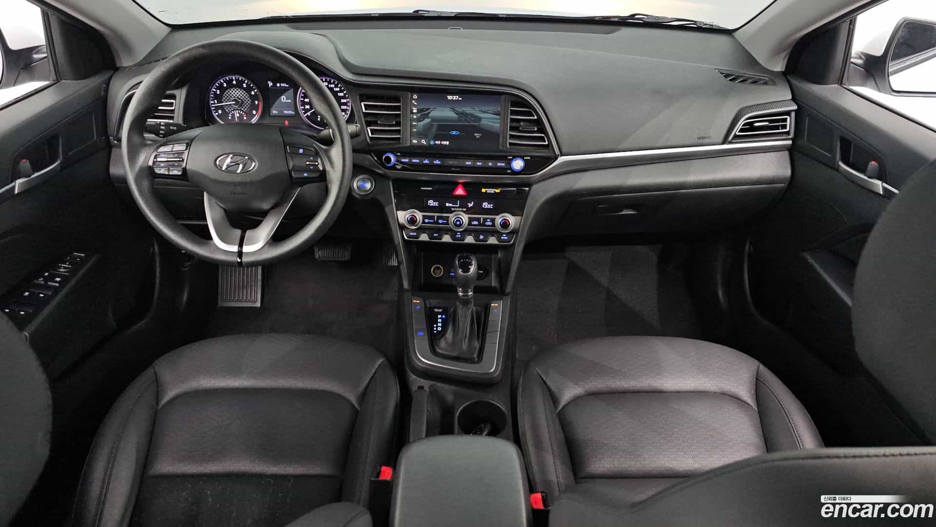 AVANTE Hyundai 2019.3-INNER-007