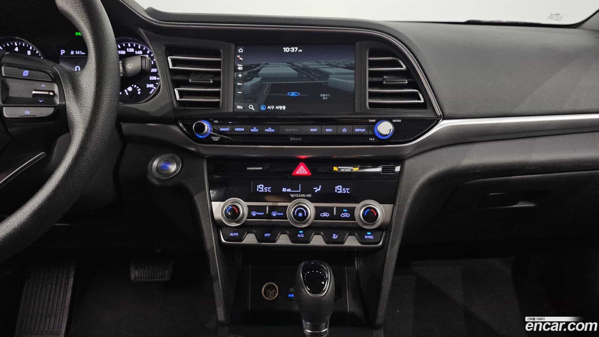 AVANTE Hyundai 2019.3-OPTION-017