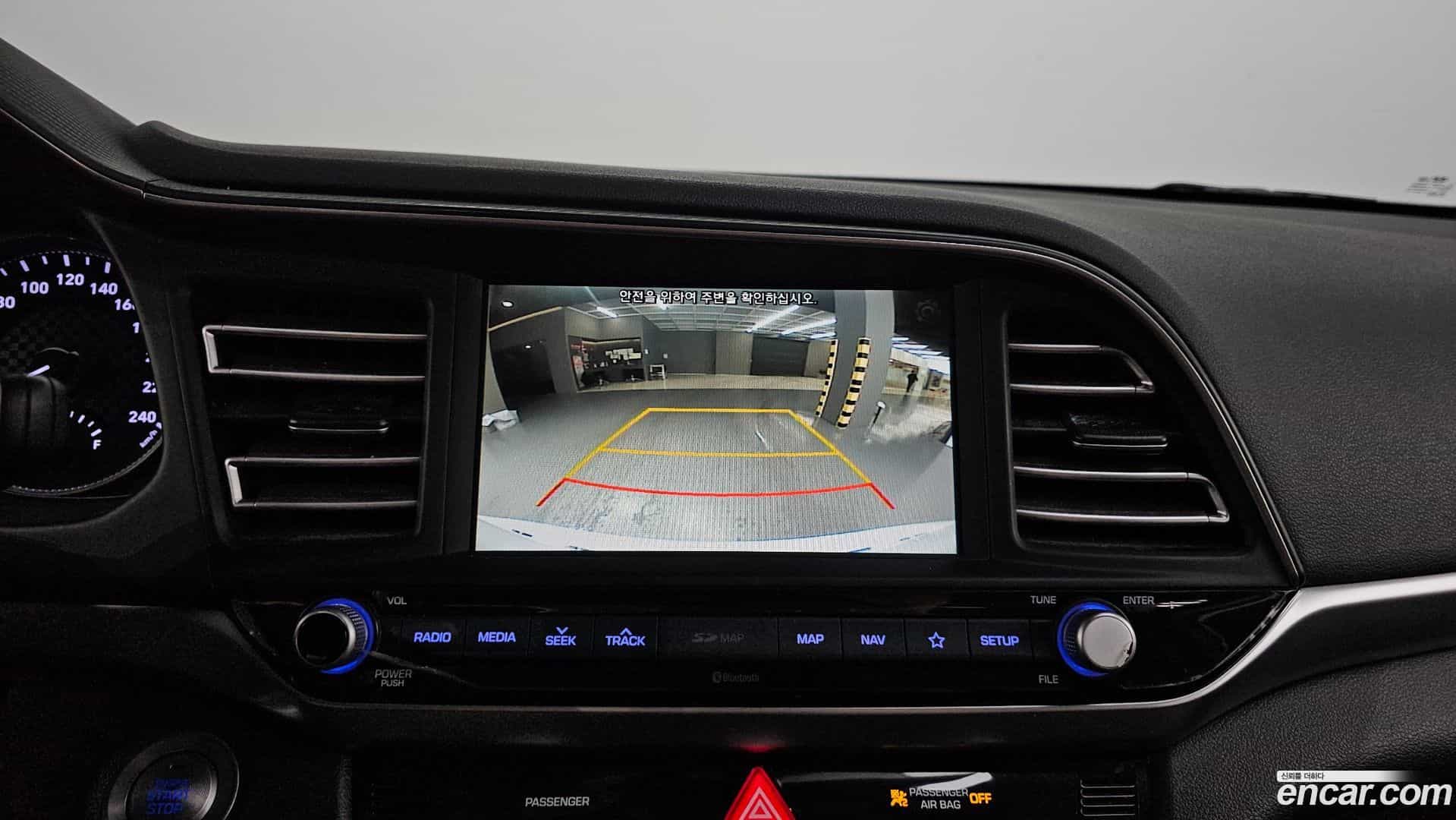 AVANTE Hyundai 2019.3-OPTION-018