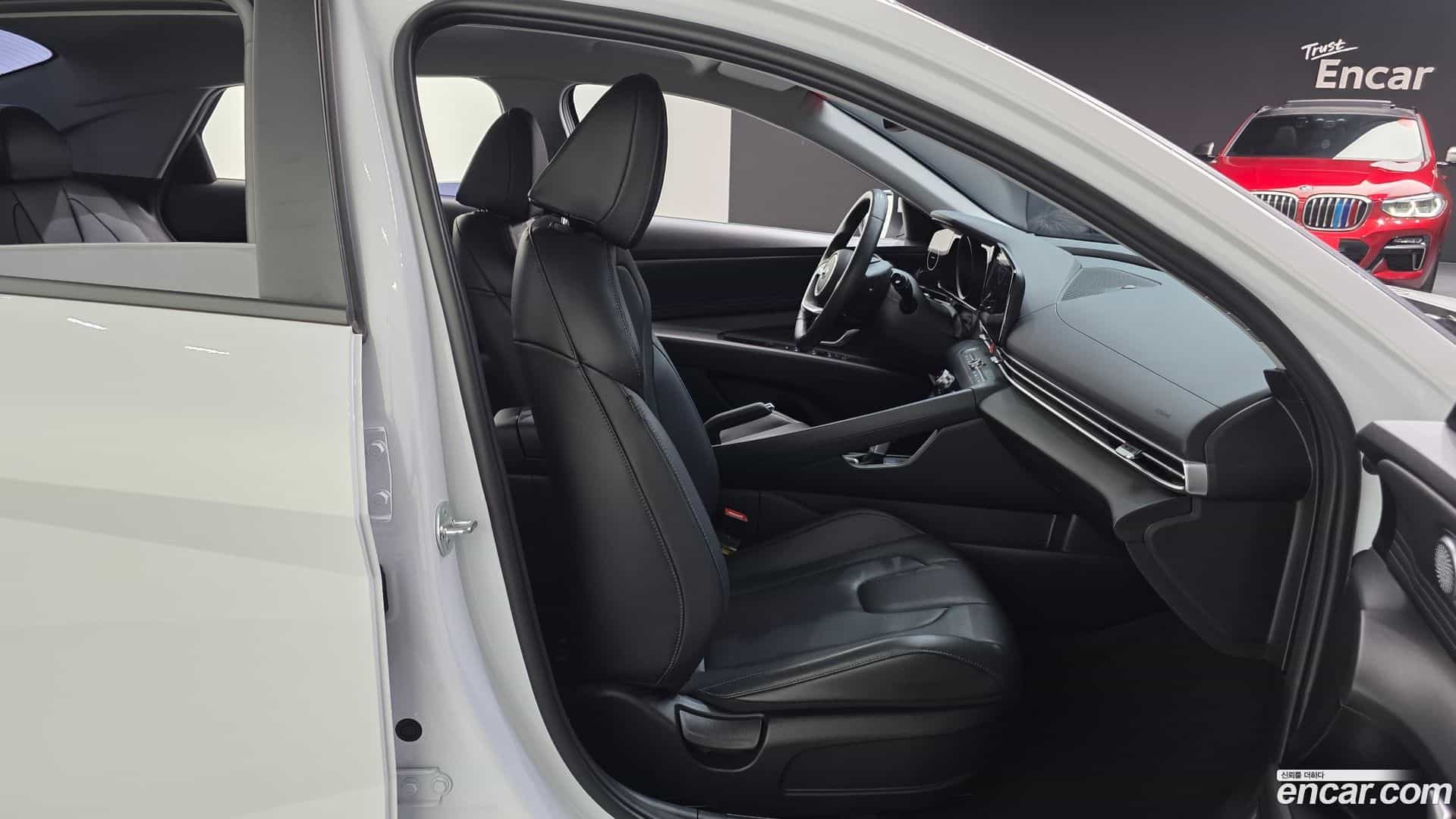 AVANTE Hyundai 2023.1-OPTION-015