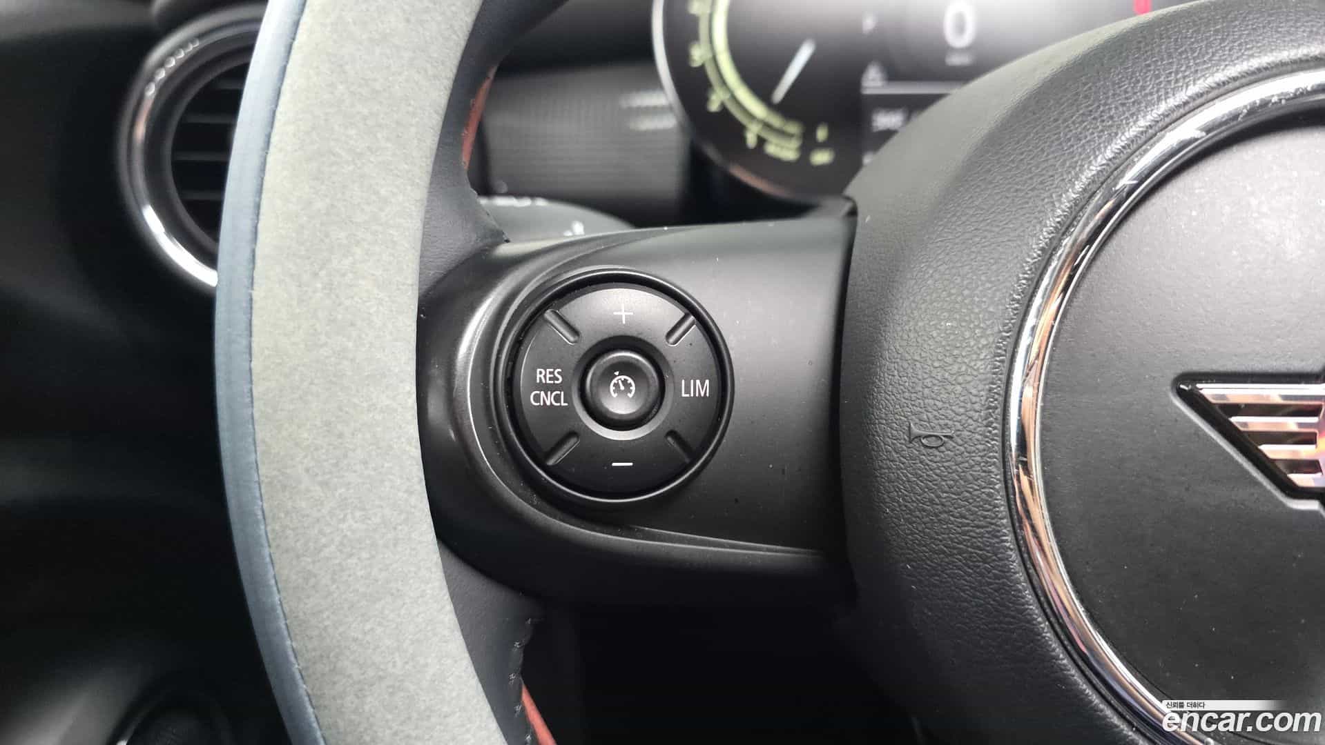 Cooper Mini 2021.5-OPTION-020