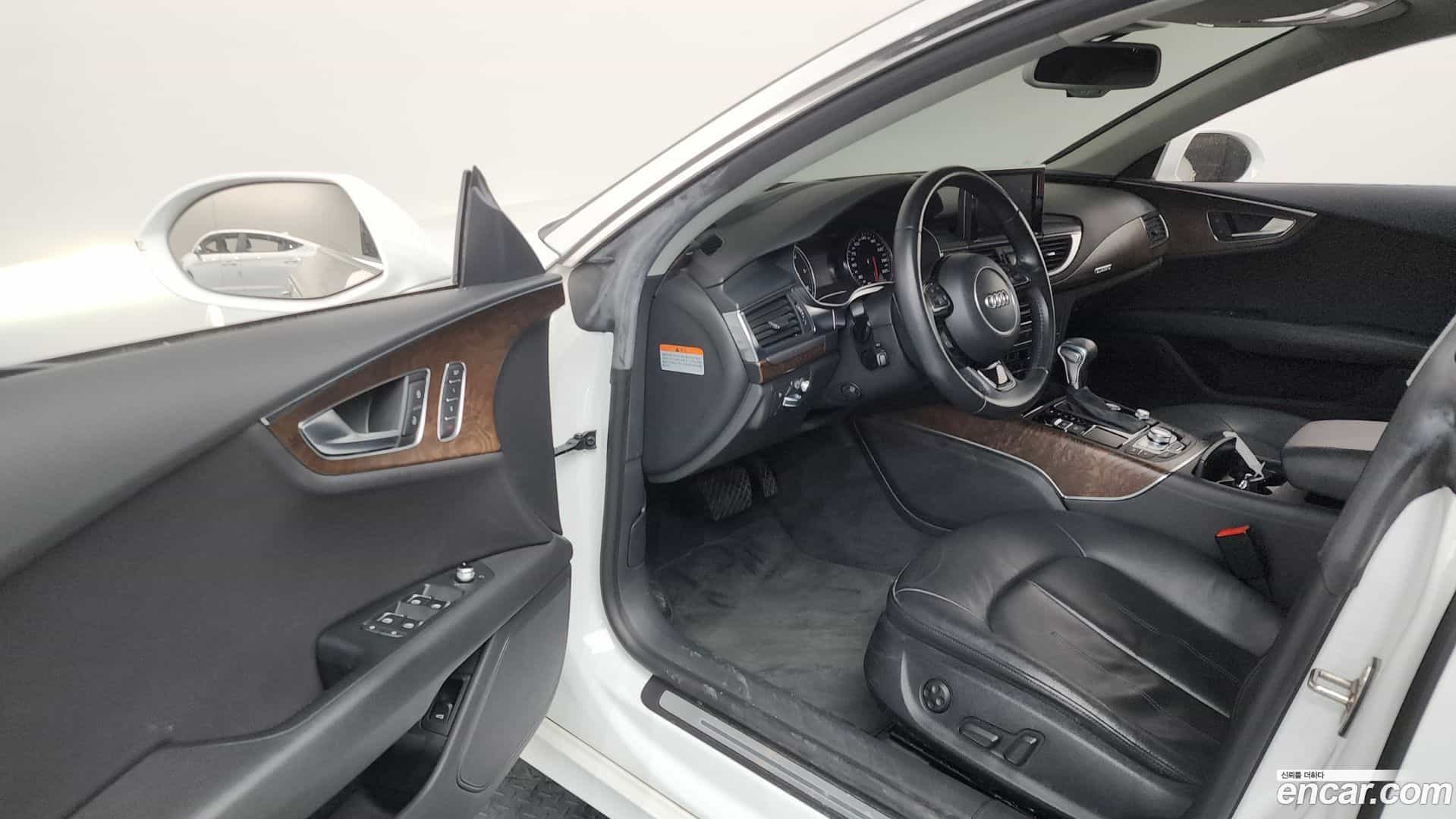 A7 Audi 2014.9-INNER-010
