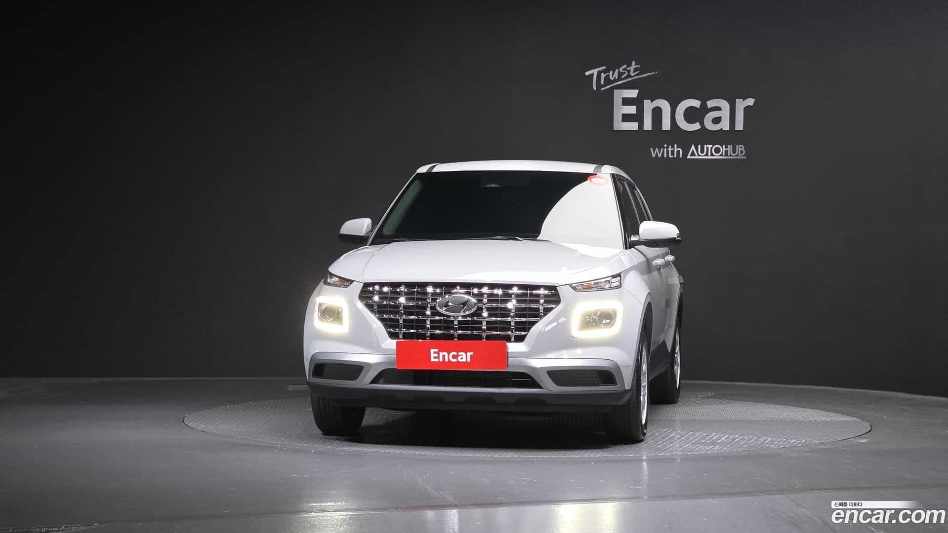 Venue Hyundai 2024.4-OUTER-003