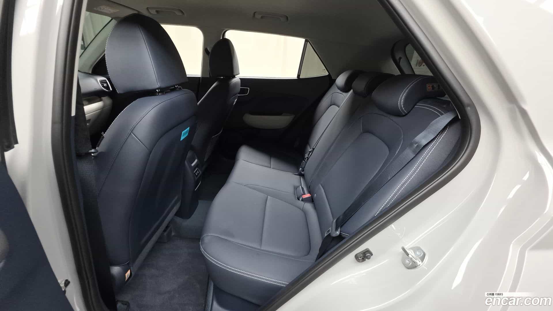 Venue Hyundai 2024.4-INNER-036