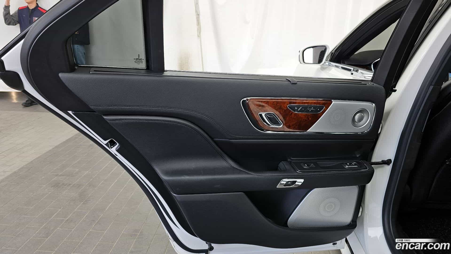 Continental Lincoln 2020.6-INNER-035