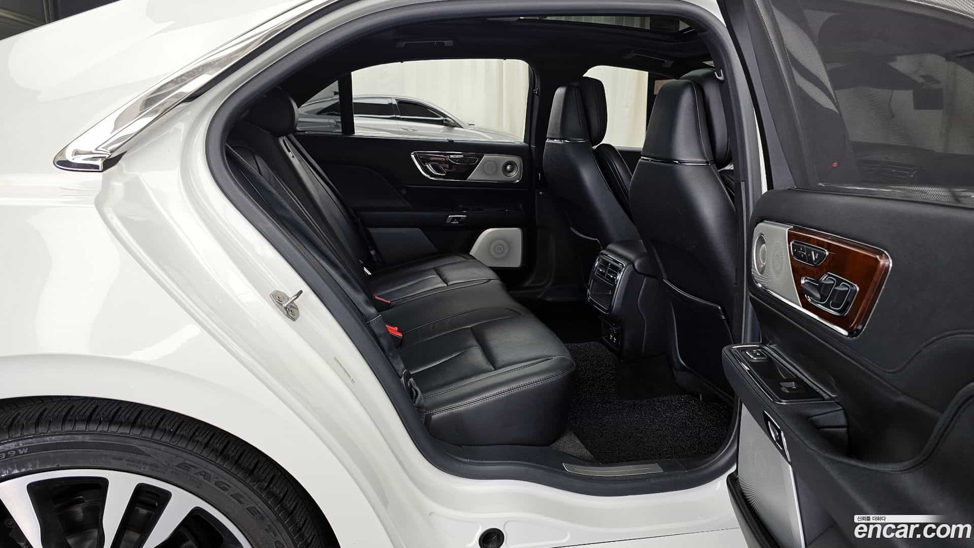 Continental Lincoln 2020.6-OPTION-042