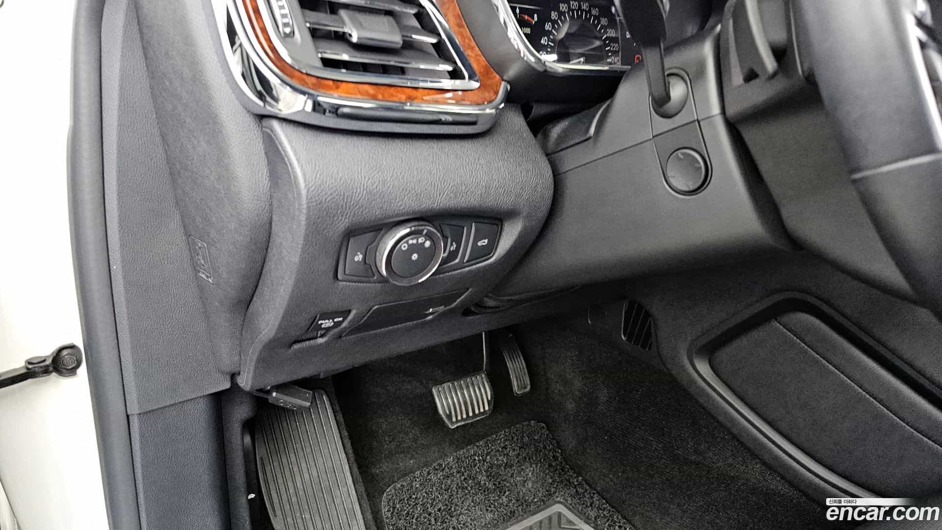 Continental Lincoln 2020.6-OPTION-053