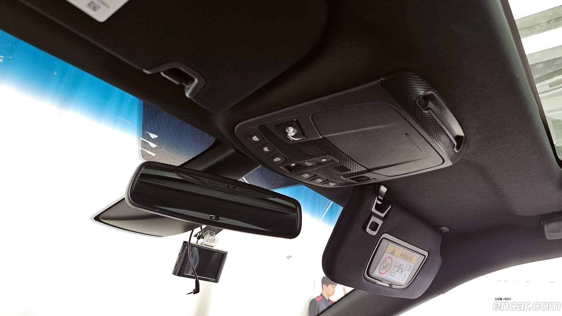 Main__Slider__Photo:Continental Lincoln 2020.6-33