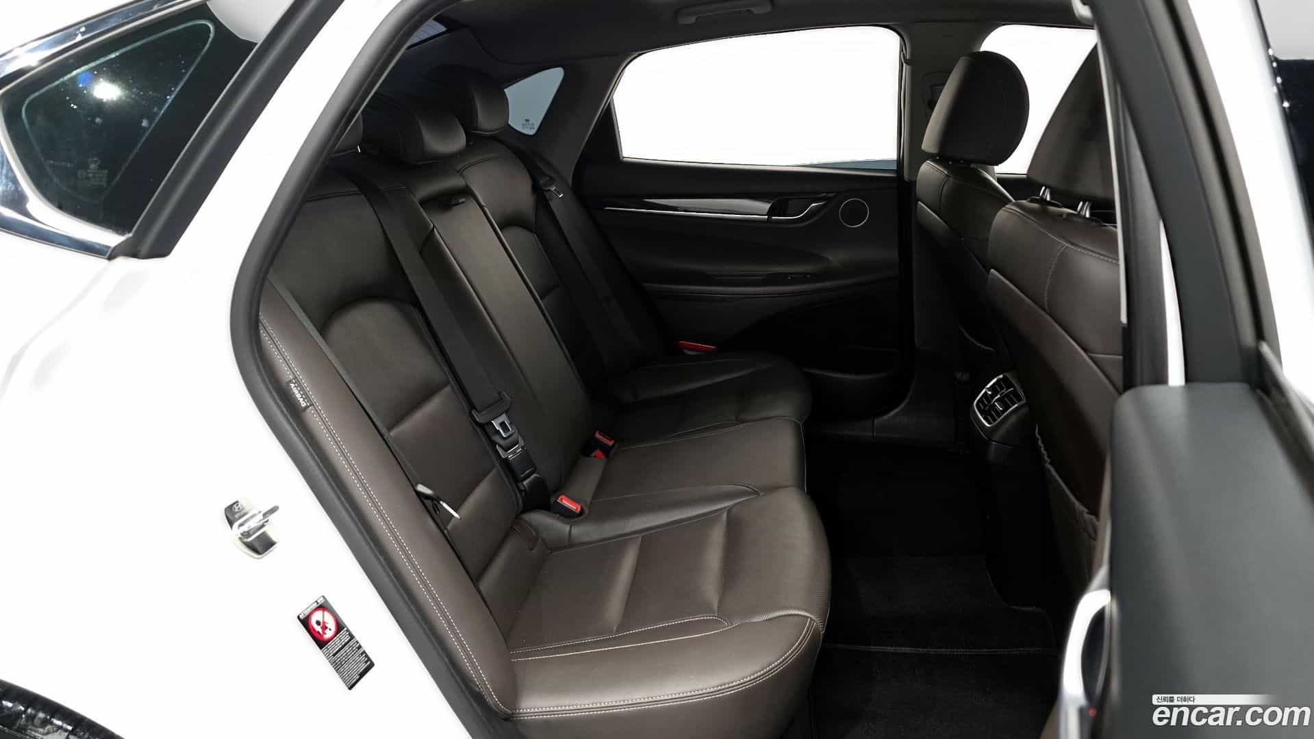 Grandeur Hyundai 2017.0-OPTION-015