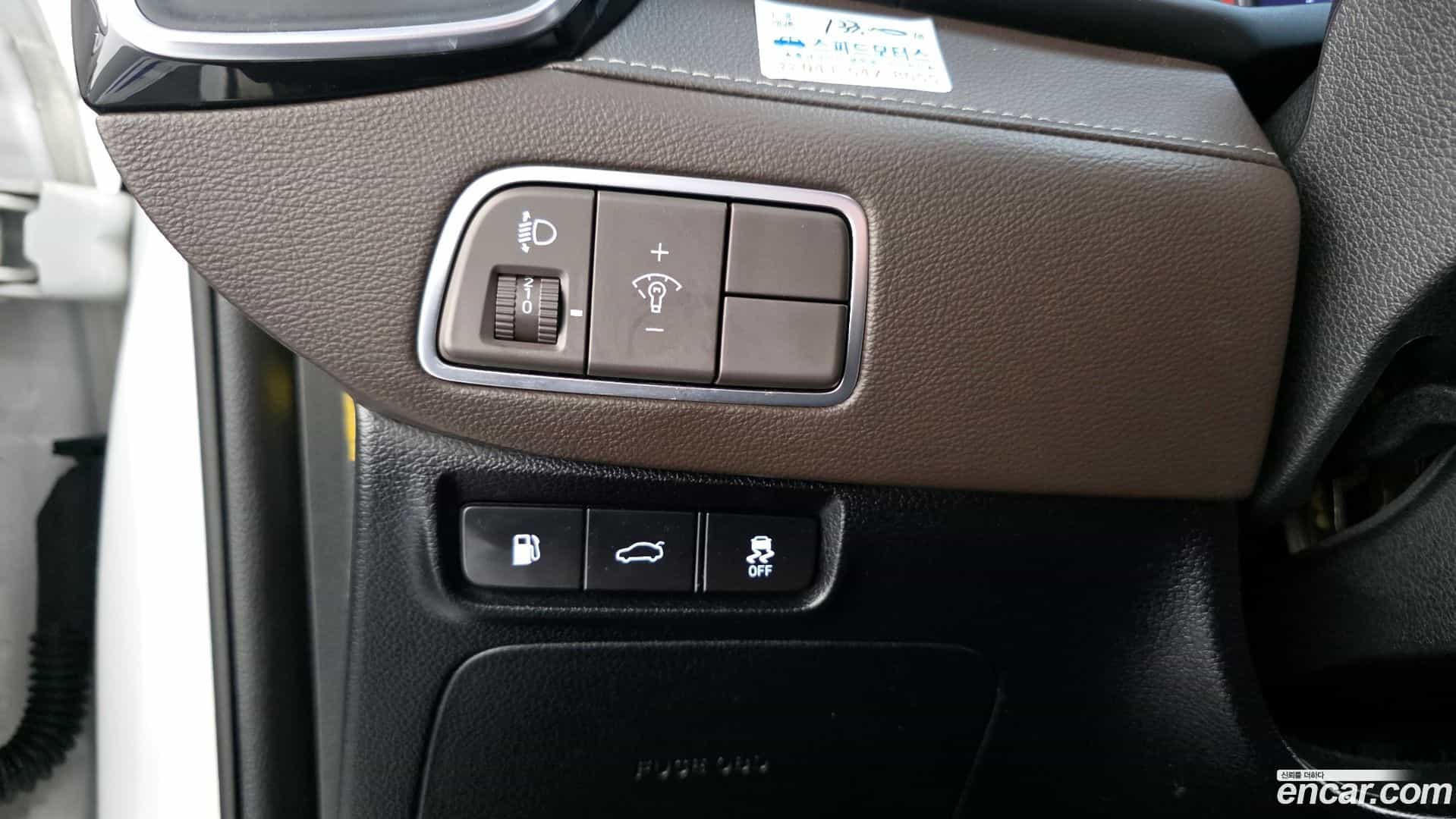 Grandeur Hyundai 2017.0-OPTION-041