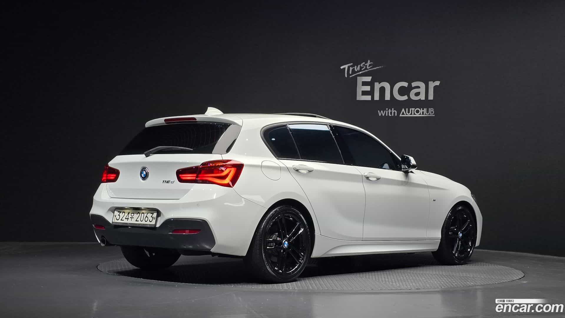 1-Series BMW 2017.11-OUTER-002