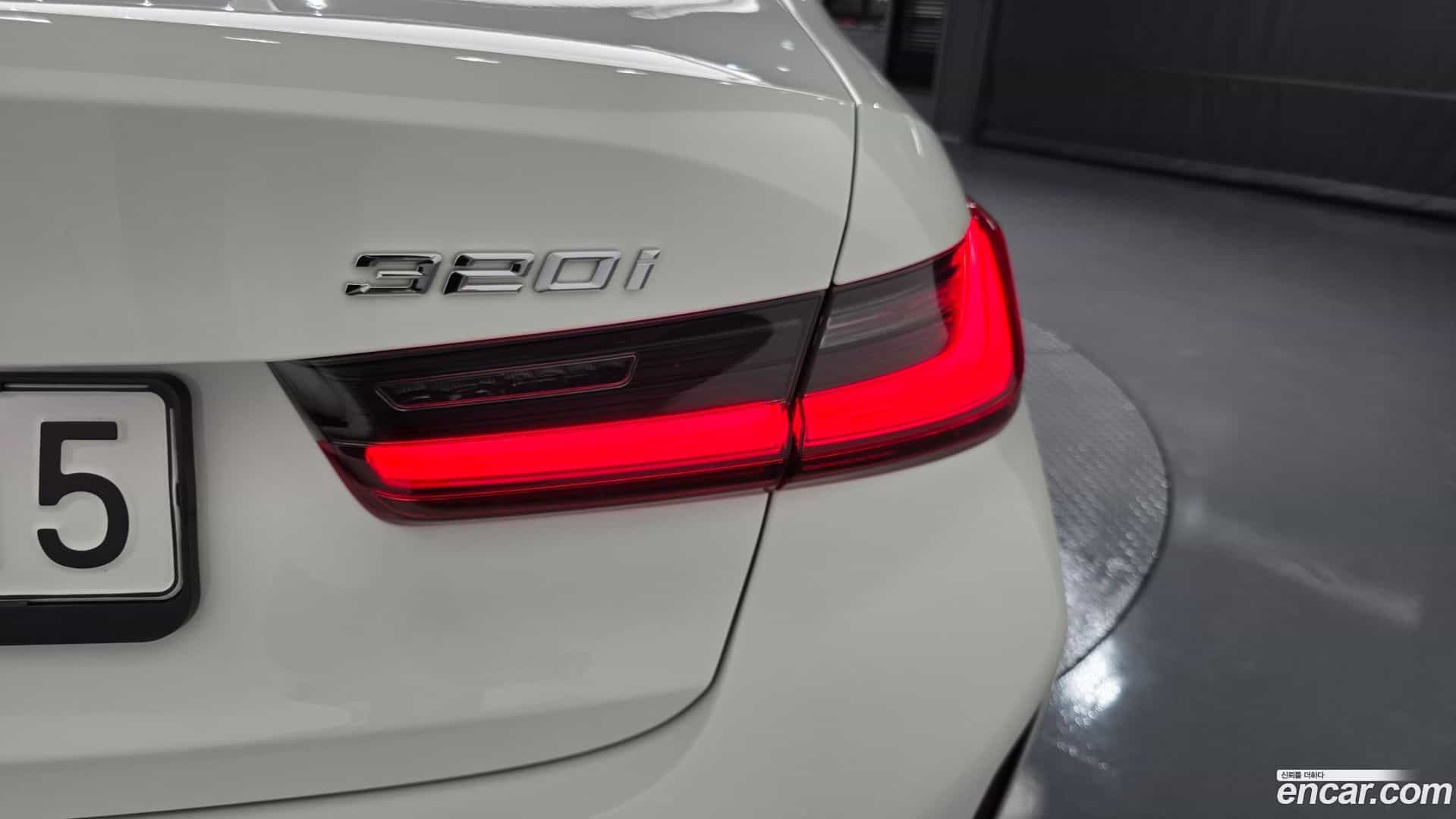 3-Series BMW 2022.10-OUTER-033