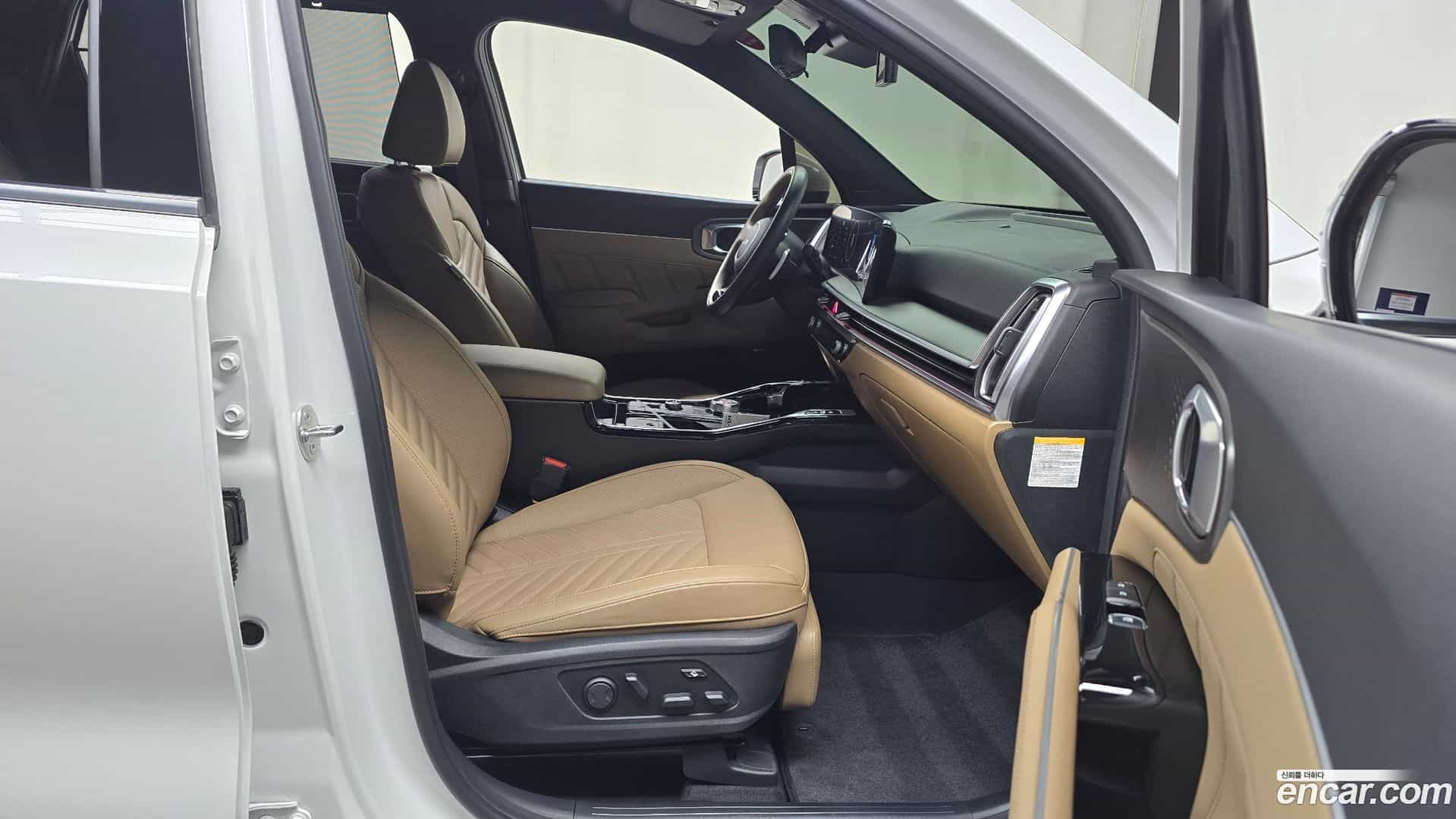 Sorento Kia 2023.7-INNER-036